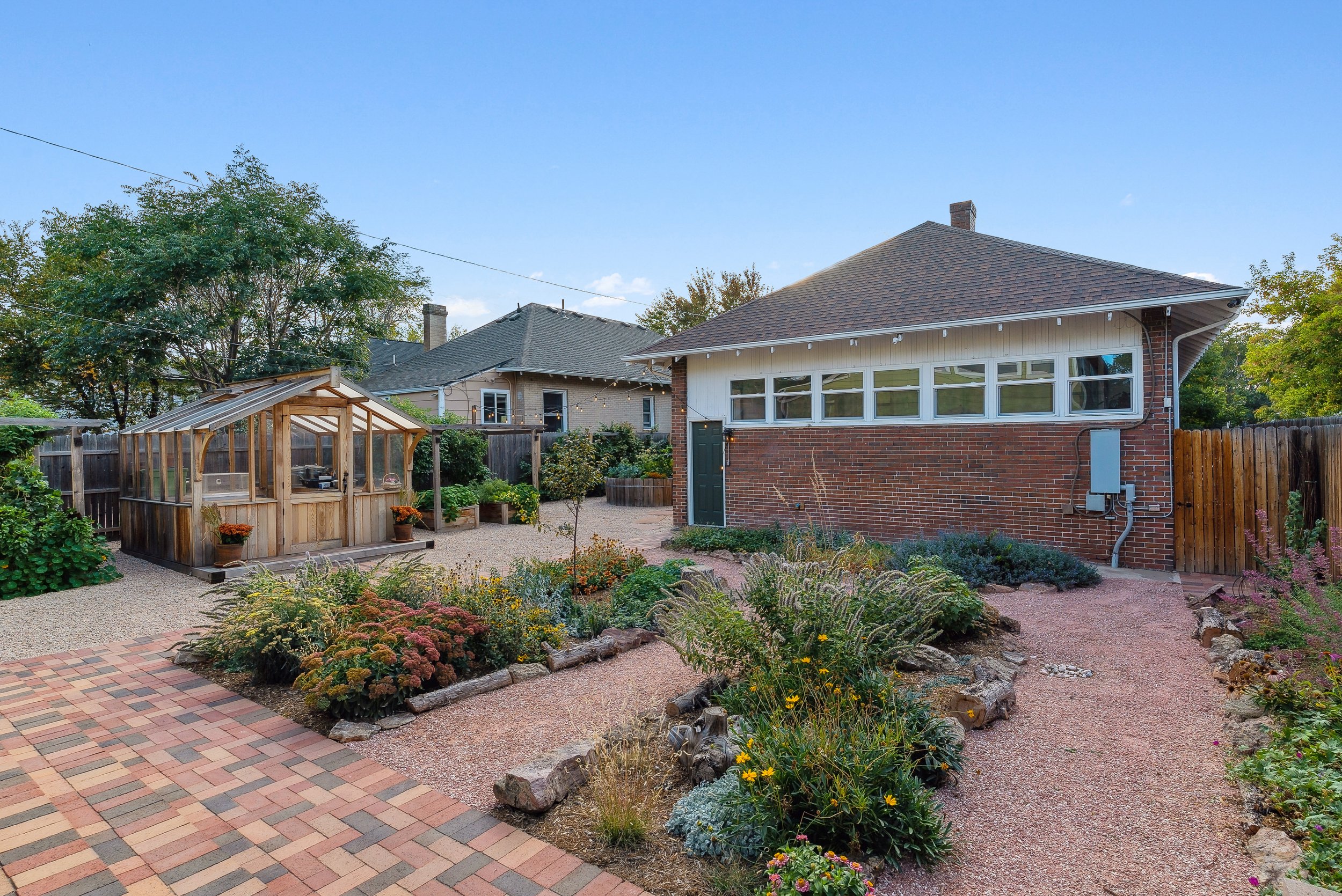 15-N. Columbine St-32.jpg