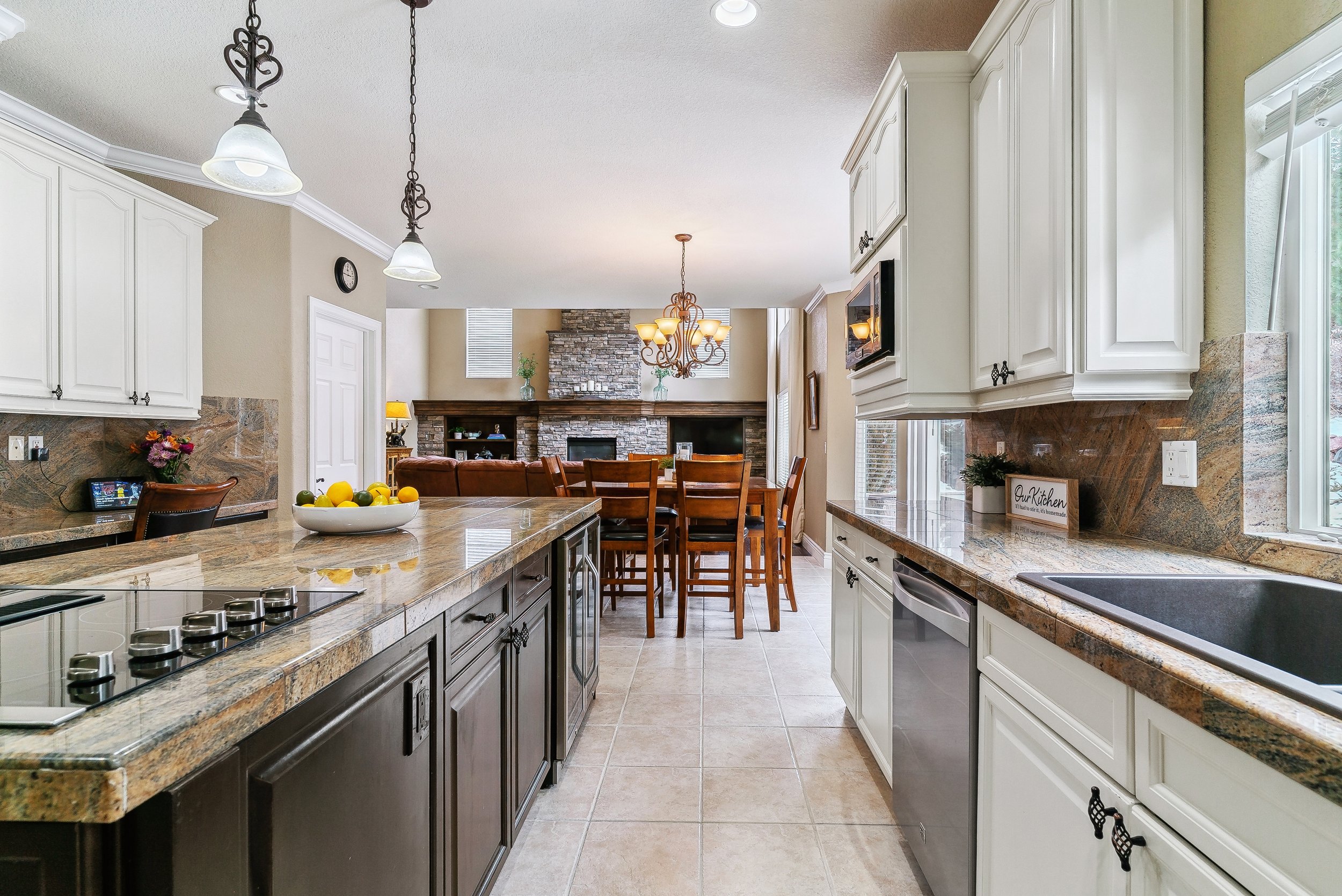 21-E Glasgow Cir-045.jpg