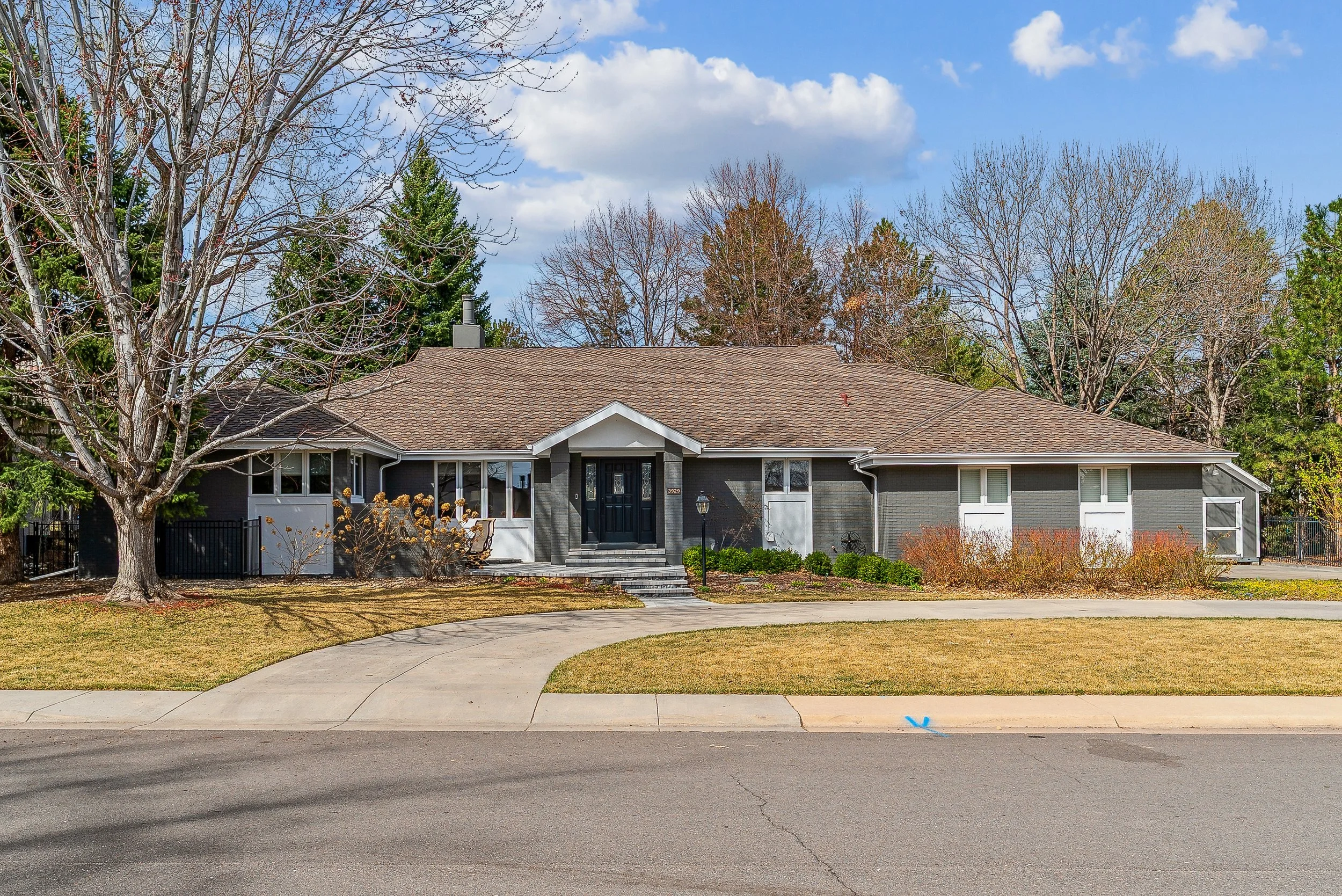 01-S Ames Way-004.jpg