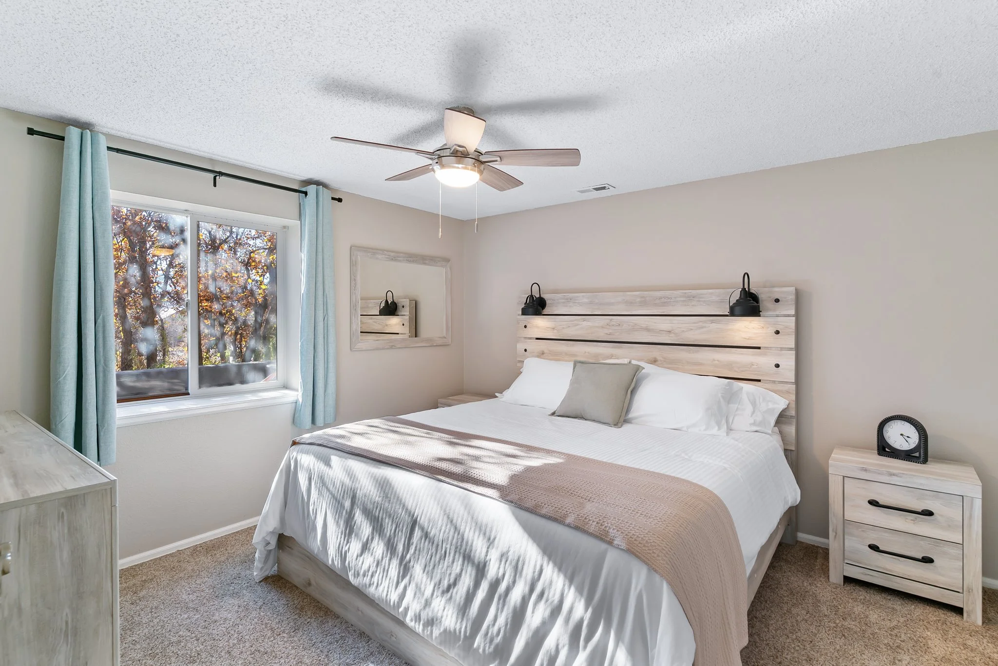 145 Wuthering Heights Dr-72.jpg