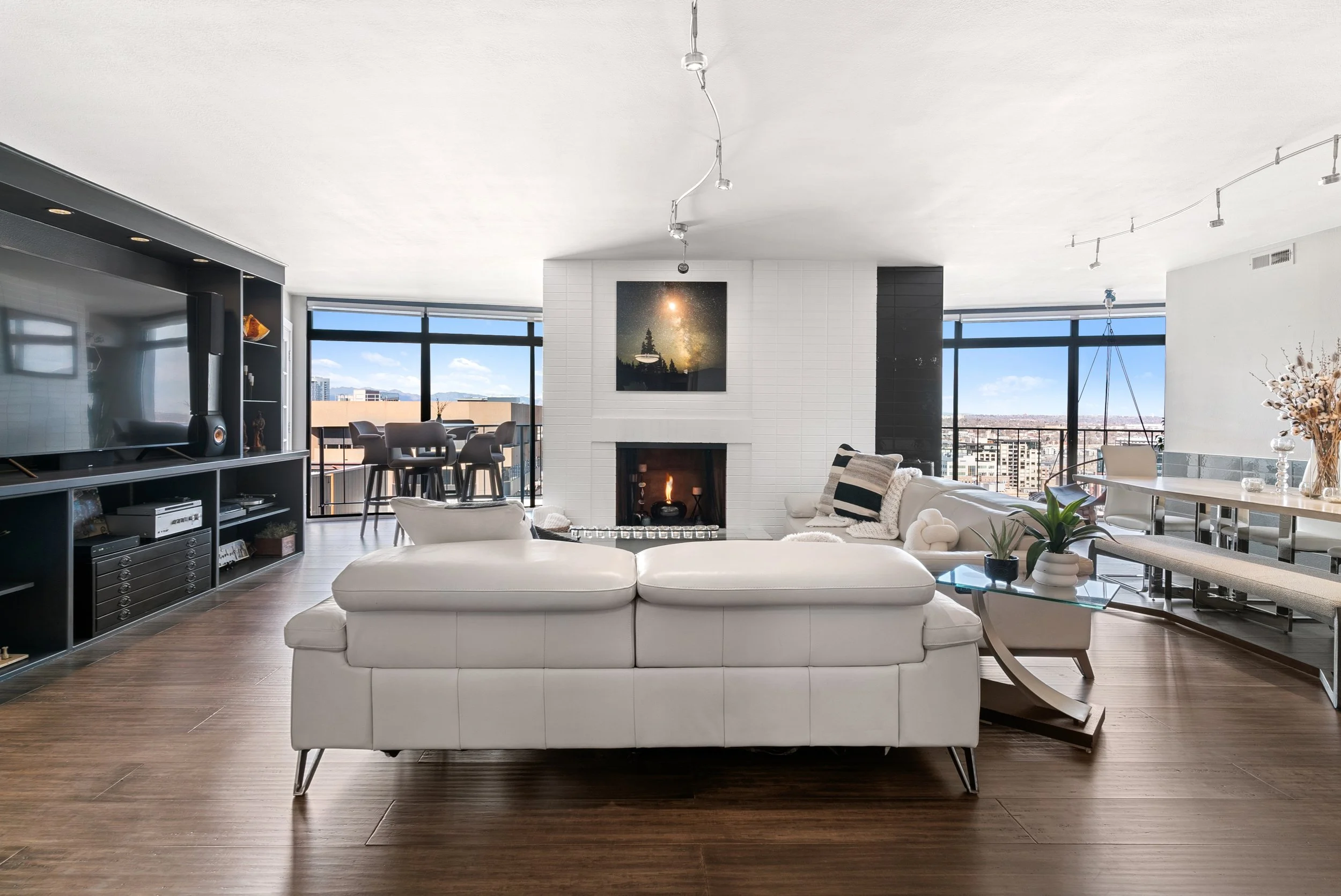 79-Larimer St-310.jpg