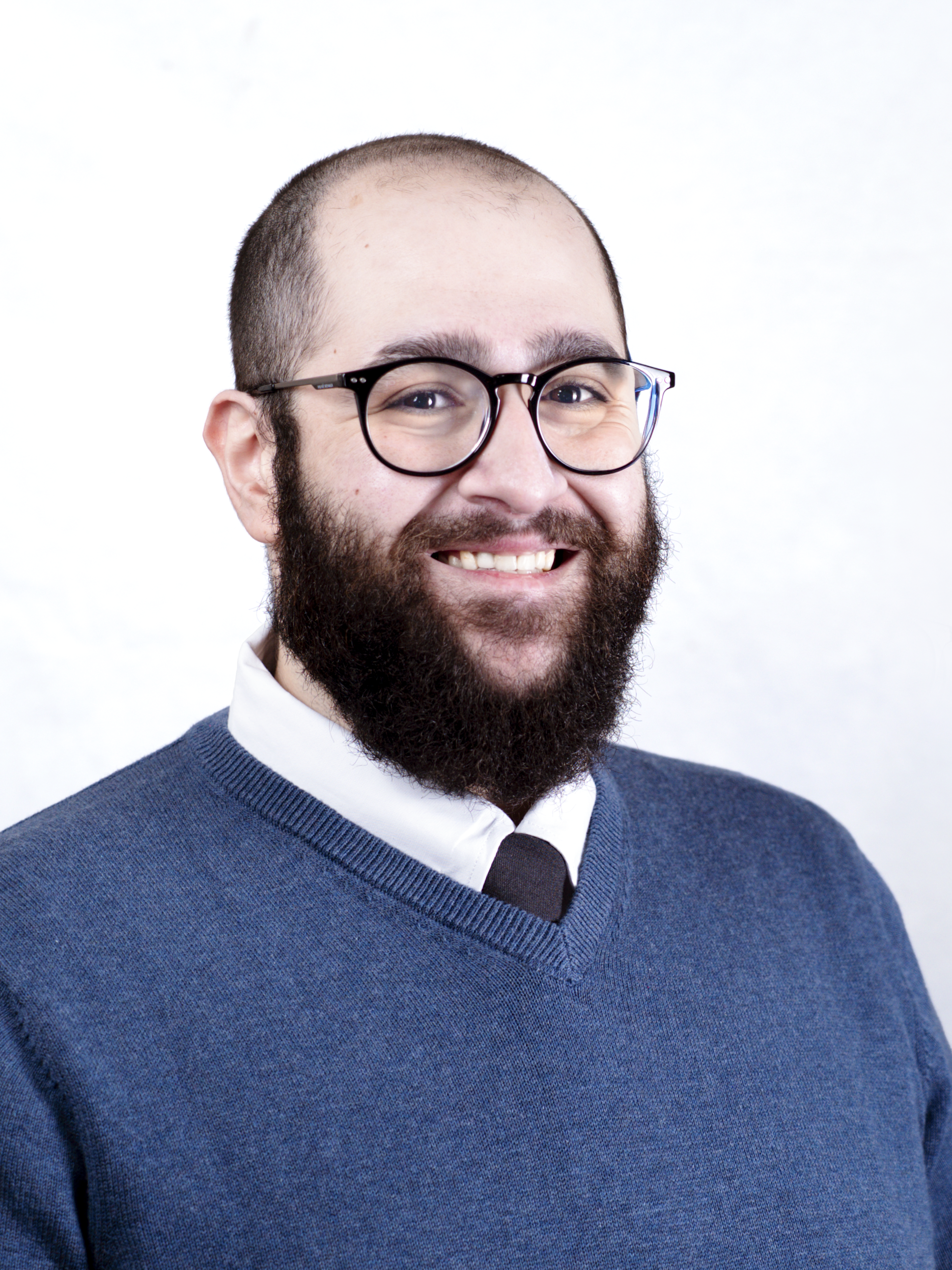 Chris_Headshots-5.png