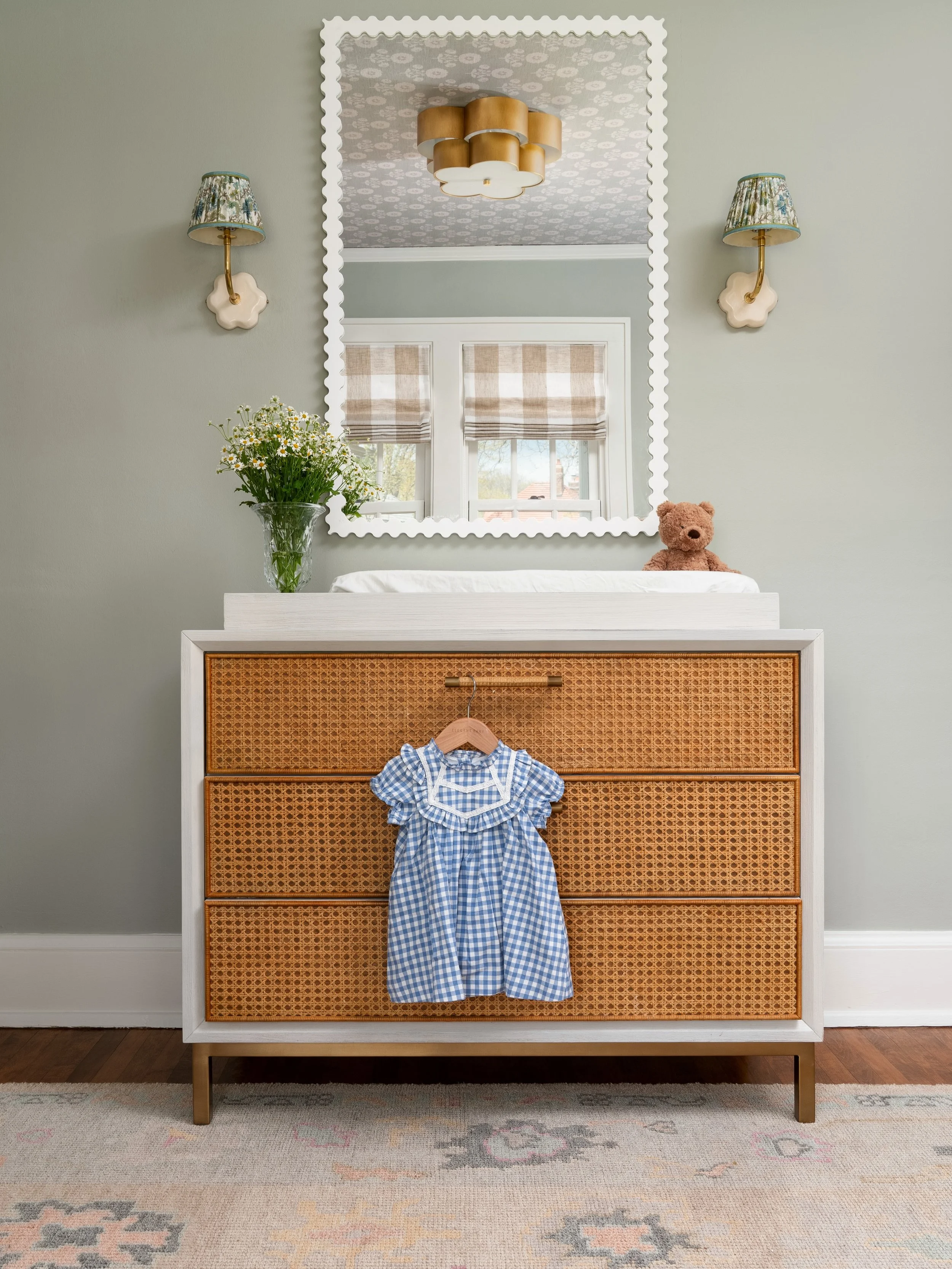 Designed for their littlest years. 

Photography: @landrephoto