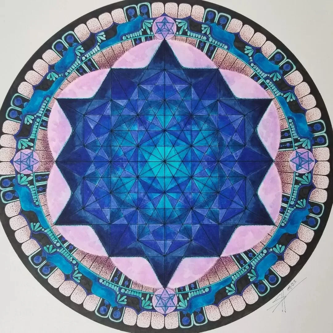 Happy Wednesday beautiful people!☄☄☄
Sharing the completed art project from last week's post.
The symbolism behind the 64 star tetrahedron is in the many pairs of female (point facing down) and male (point facing up) triangles: the masculine and fe