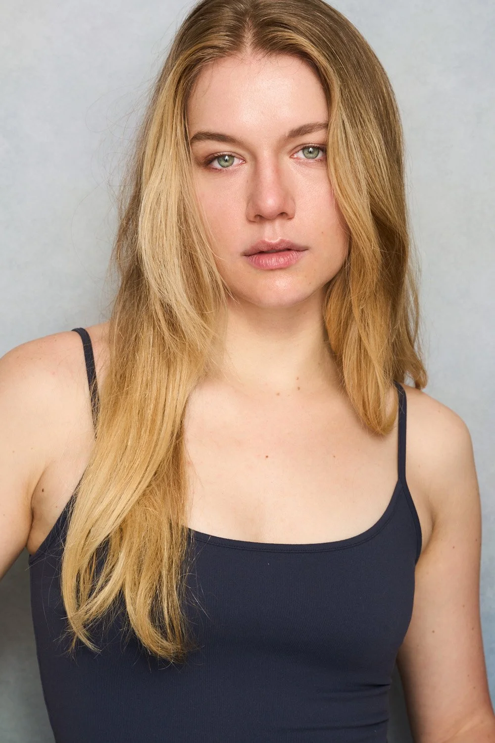 hh headshot 5-18 3.jpg