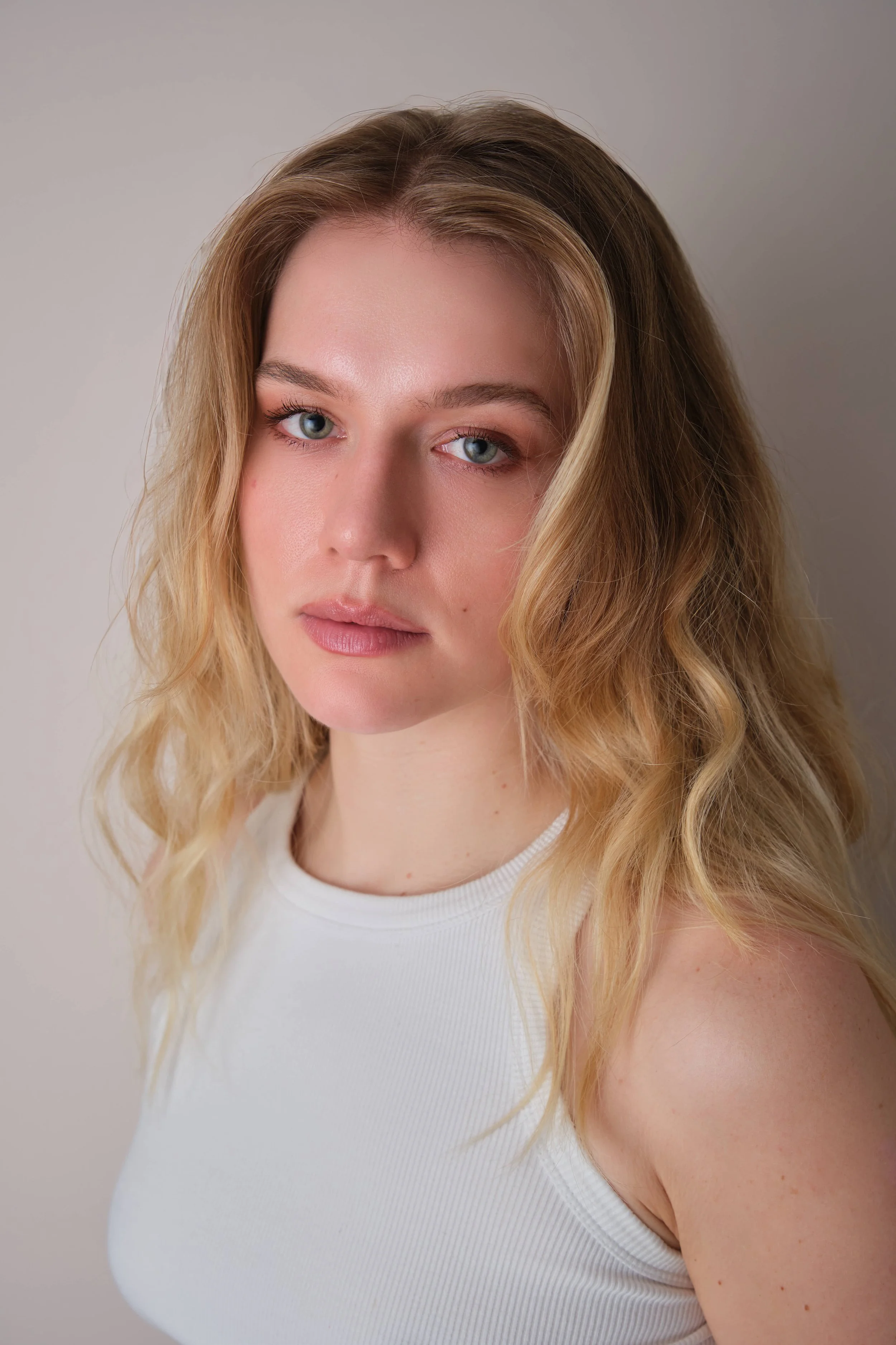 Hannah_Headshots_0406.jpg