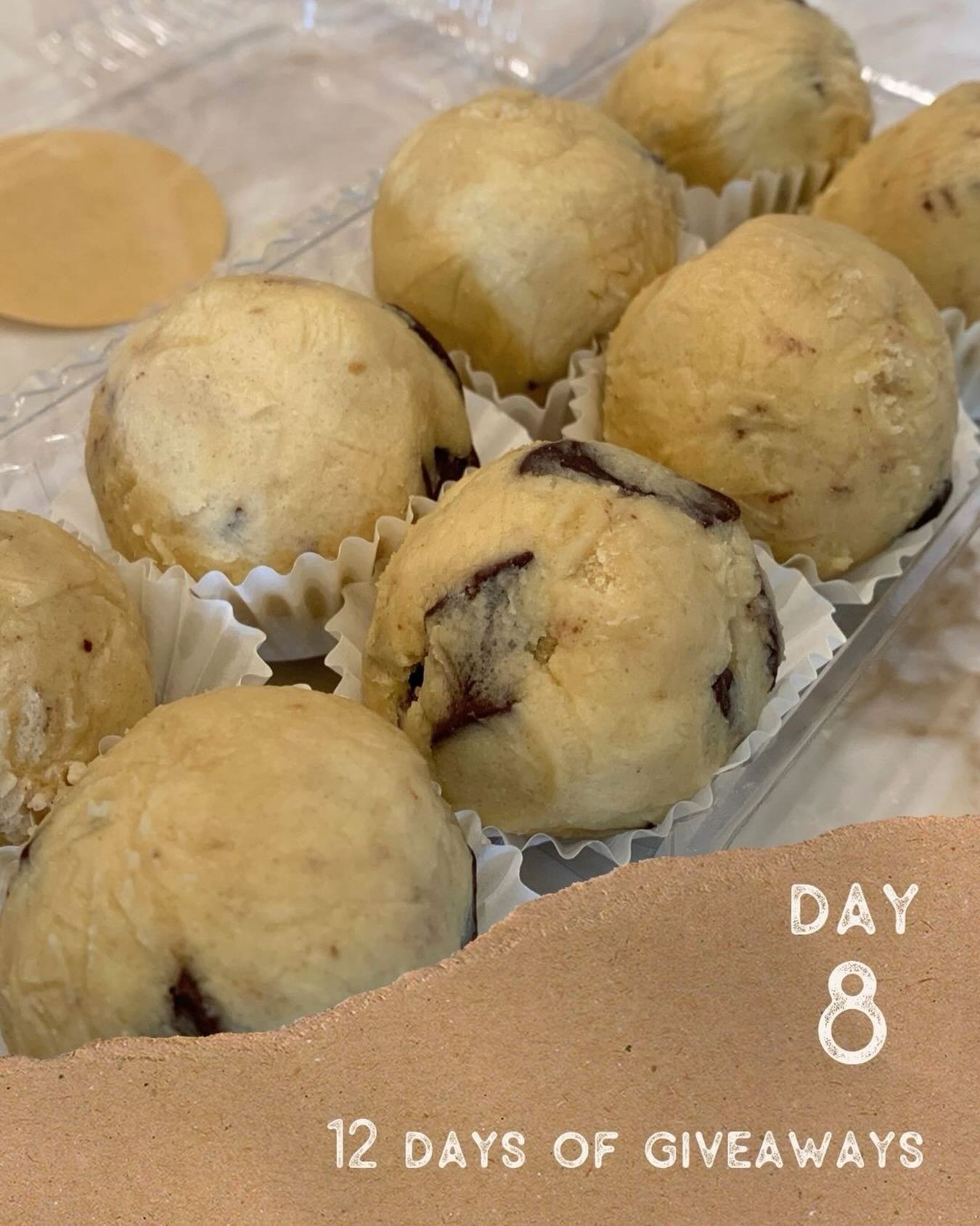 🎄12 DAYS OF GIVEAWAYS: DAY 8🎄
⠀⠀⠀⠀⠀⠀⠀⠀⠀ 
For Day 8 (Dec 17), someone will be walkin&rsquo; outta here with a pack of our Cookie Dough Bites! They don&rsquo;t contain any egg and is made with heat-treated flour so you can enjoy them without any worr