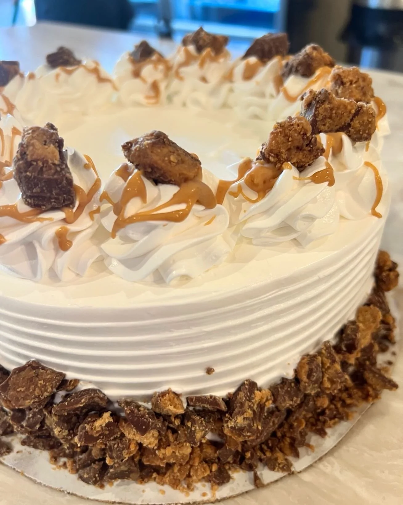 Who&rsquo;s celebratin&rsquo; this weekend?? 🎉 
⠀⠀⠀⠀⠀⠀⠀⠀⠀⠀⠀⠀⠀⠀⠀⠀⠀⠀ 
⠀⠀⠀⠀⠀⠀⠀⠀⠀⠀⠀⠀⠀⠀⠀⠀⠀⠀
⠀⠀⠀⠀⠀⠀⠀⠀⠀⠀⠀⠀⠀⠀⠀⠀⠀⠀
⠀⠀⠀⠀⠀⠀⠀⠀⠀⠀⠀⠀⠀⠀⠀⠀⠀⠀

Come on by!
❄️Sun: Noon-9pm
❄️Mon: Closed
❄️Tues-Thur: 1pm-9pm
❄️Fri: 1pm-10pm
❄️Sat: Noon-10pm
⠀⠀⠀⠀⠀⠀⠀⠀⠀⠀⠀⠀⠀⠀⠀⠀⠀⠀
⠀⠀⠀⠀⠀⠀⠀⠀