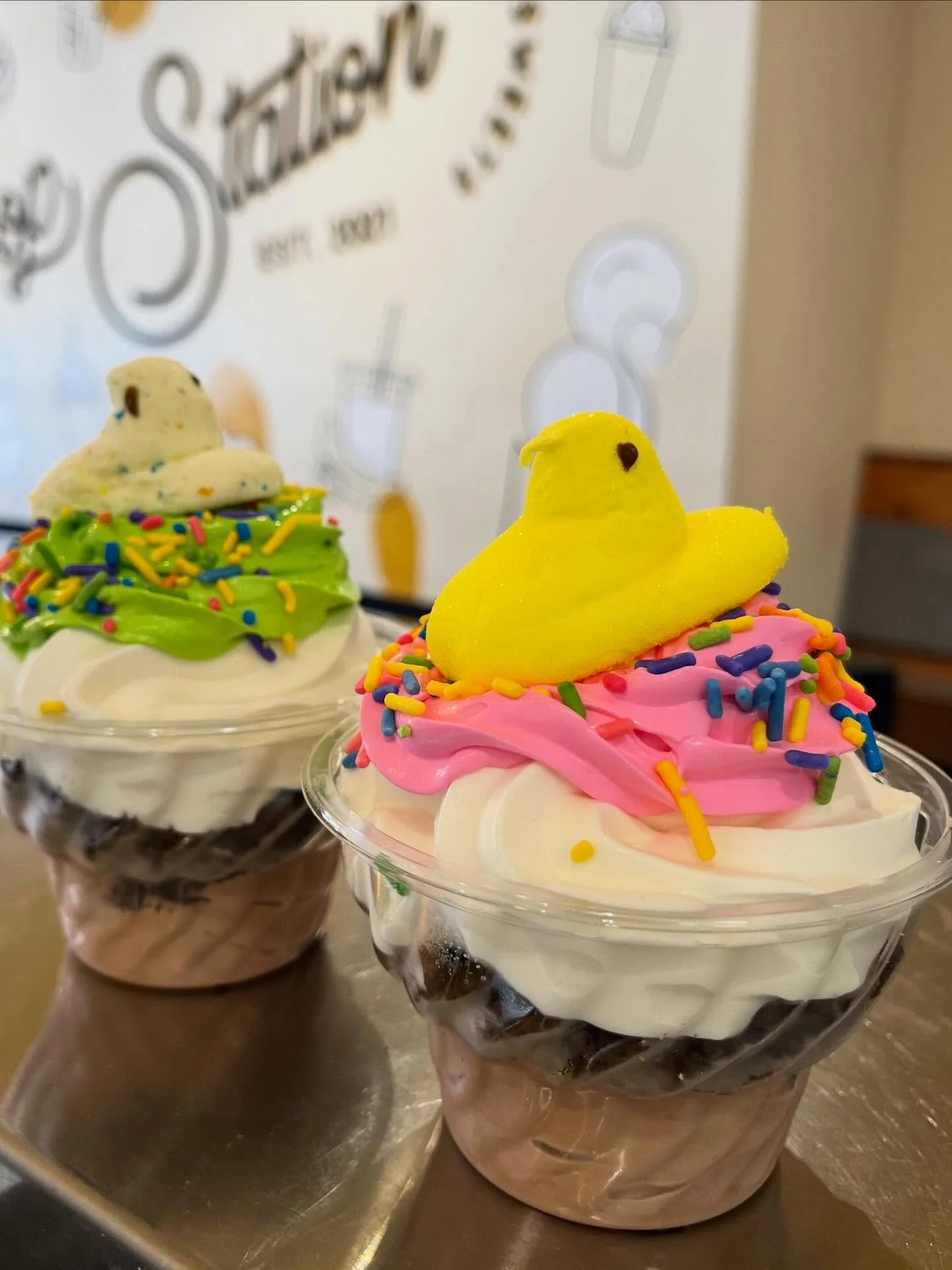 Our Peeps CAKE CUPS are back! Layers of chocolate ice cream, chocolate crunchies, and vanilla ice cream topped with icing, sprinkles and a Peeps marshmallow treat! 🐥 Grab one while they&rsquo;re here!
⠀⠀⠀⠀⠀⠀⠀⠀⠀⠀⠀⠀⠀⠀⠀⠀⠀⠀ 
⠀⠀⠀⠀⠀⠀⠀⠀⠀⠀⠀⠀⠀⠀⠀⠀⠀⠀
⠀⠀⠀⠀⠀⠀⠀⠀⠀