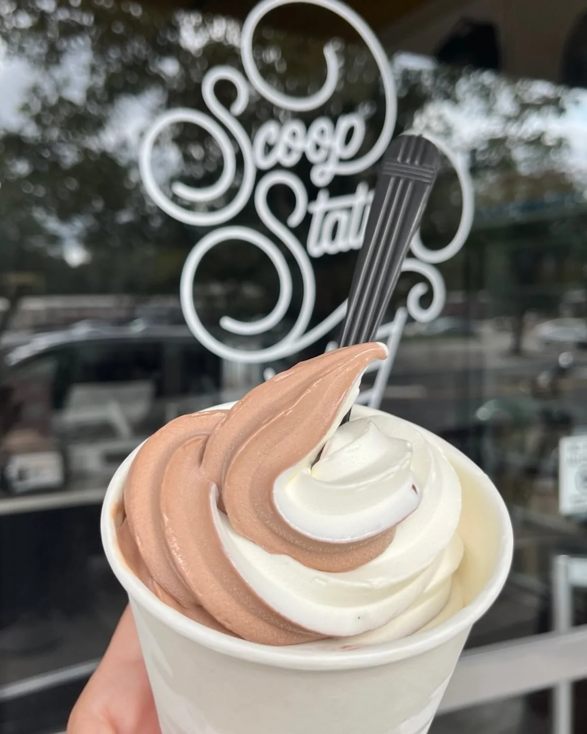 Can&rsquo;t go wrong with a Vanilla Chocolate Twist
⠀⠀⠀⠀⠀⠀⠀⠀⠀⠀⠀⠀⠀⠀⠀⠀⠀⠀ 
⠀⠀⠀⠀⠀⠀⠀⠀⠀⠀⠀⠀⠀⠀⠀⠀⠀⠀
⠀⠀⠀⠀⠀⠀⠀⠀⠀⠀⠀⠀⠀⠀⠀⠀⠀⠀
⠀⠀⠀⠀⠀⠀⠀⠀⠀⠀⠀⠀⠀⠀⠀⠀⠀⠀

Come on by!
🌷Sun: Noon-9pm
🌷Mon-Thur: 1pm-9pm
🌷Fri: 1pm-10pm
🌷Sat: Noon-10pm
Or get it delivered with DoorDash! 
⠀⠀⠀