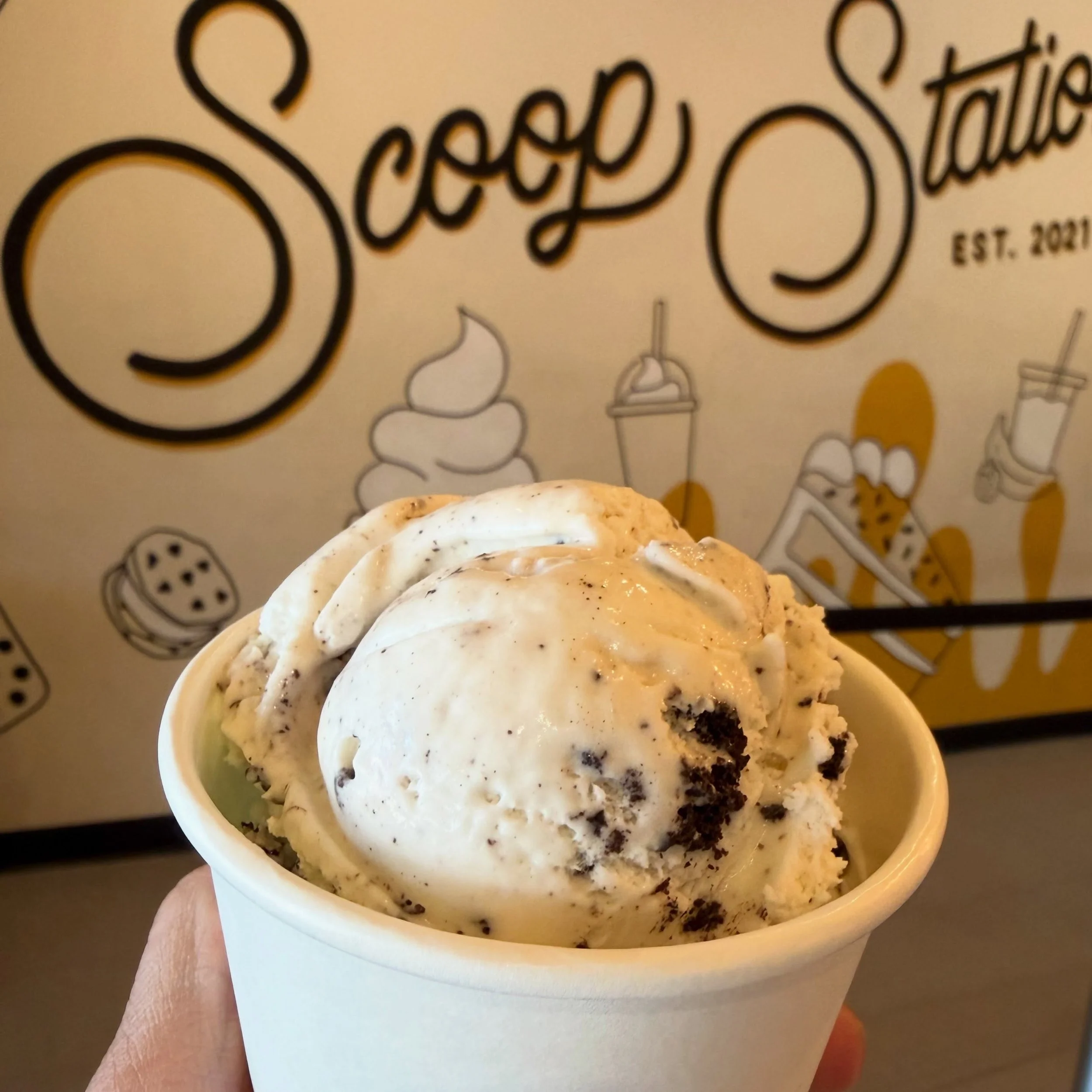🍪🤍 COOKIES &rsquo;N CREAM = ALWAYS A GOOD IDEA 🤍🍦
⠀⠀⠀⠀⠀⠀⠀⠀⠀⠀⠀⠀⠀⠀⠀⠀⠀⠀
Creamy. Crunchy. Loaded with cookie goodness. 
Come get your scoop before it disappears.
⠀⠀⠀⠀⠀⠀⠀⠀⠀⠀⠀⠀⠀⠀⠀⠀⠀⠀
Come on by!
 🍁Sunday-Thursday: Noon-9pm
 🍁Friday-Saturday: Noon-10p