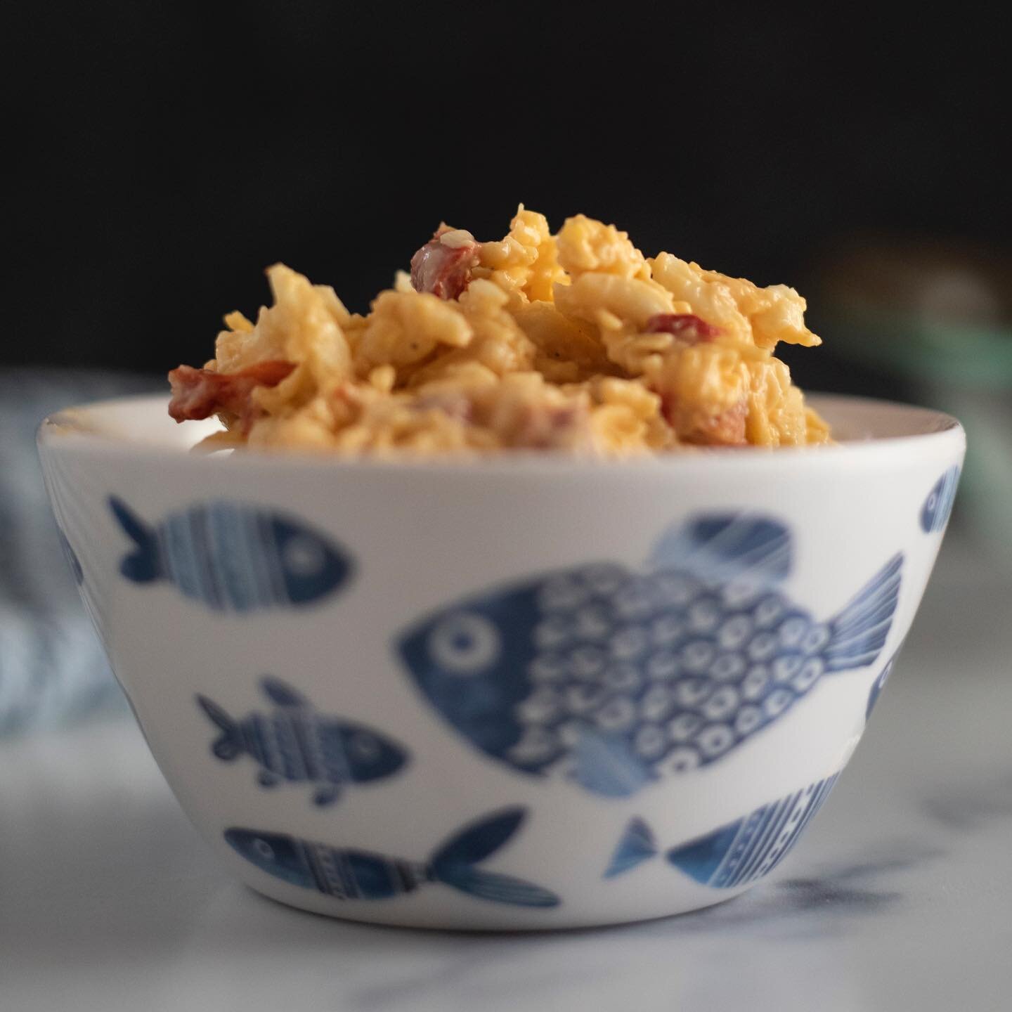 Cheese, Please! 🧀

Our Bistro To-Go Pimento Cheese is some of the BEST you&rsquo;ll ever have&mdash;made in small batches right in our kitchen. 

Stop by @mooresmillmarket and grab a tub! And be sure to  f o l l o w  u s  for more Southern Gas Stati
