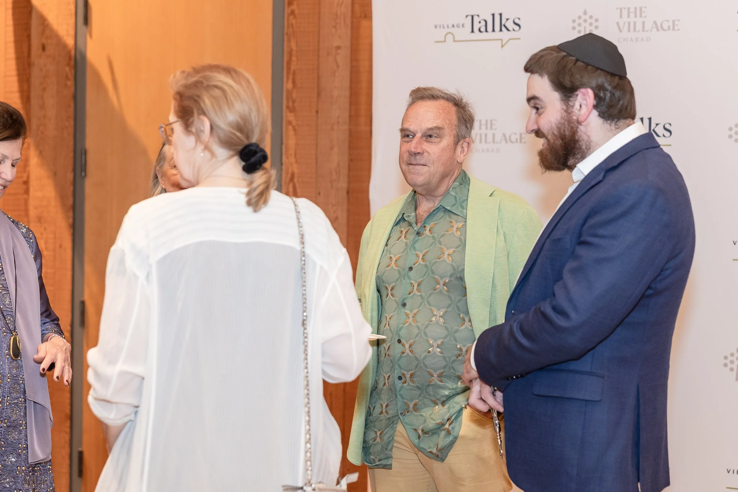 Village Talks #4-9197.jpg