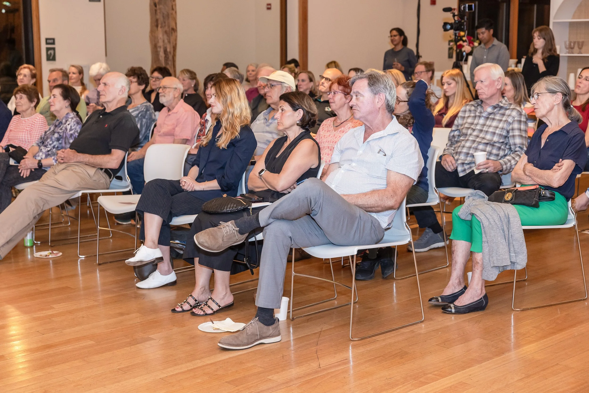 Village Talks #4-9380.jpg