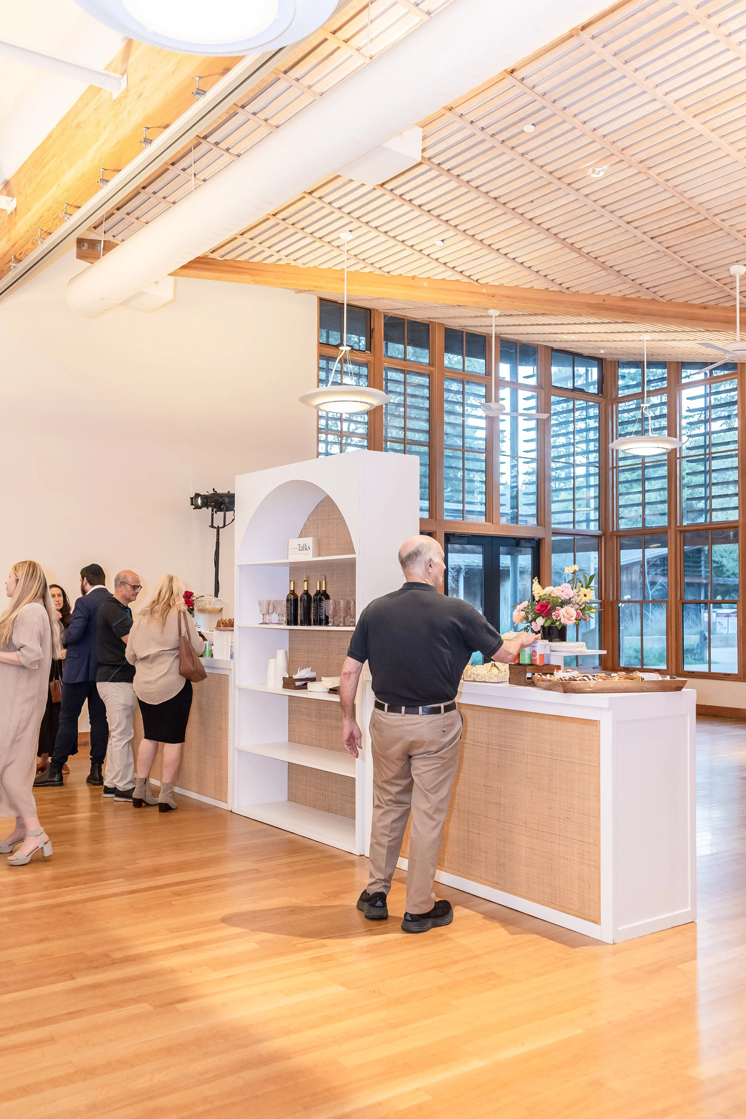 Village Talks #4-9135.jpg