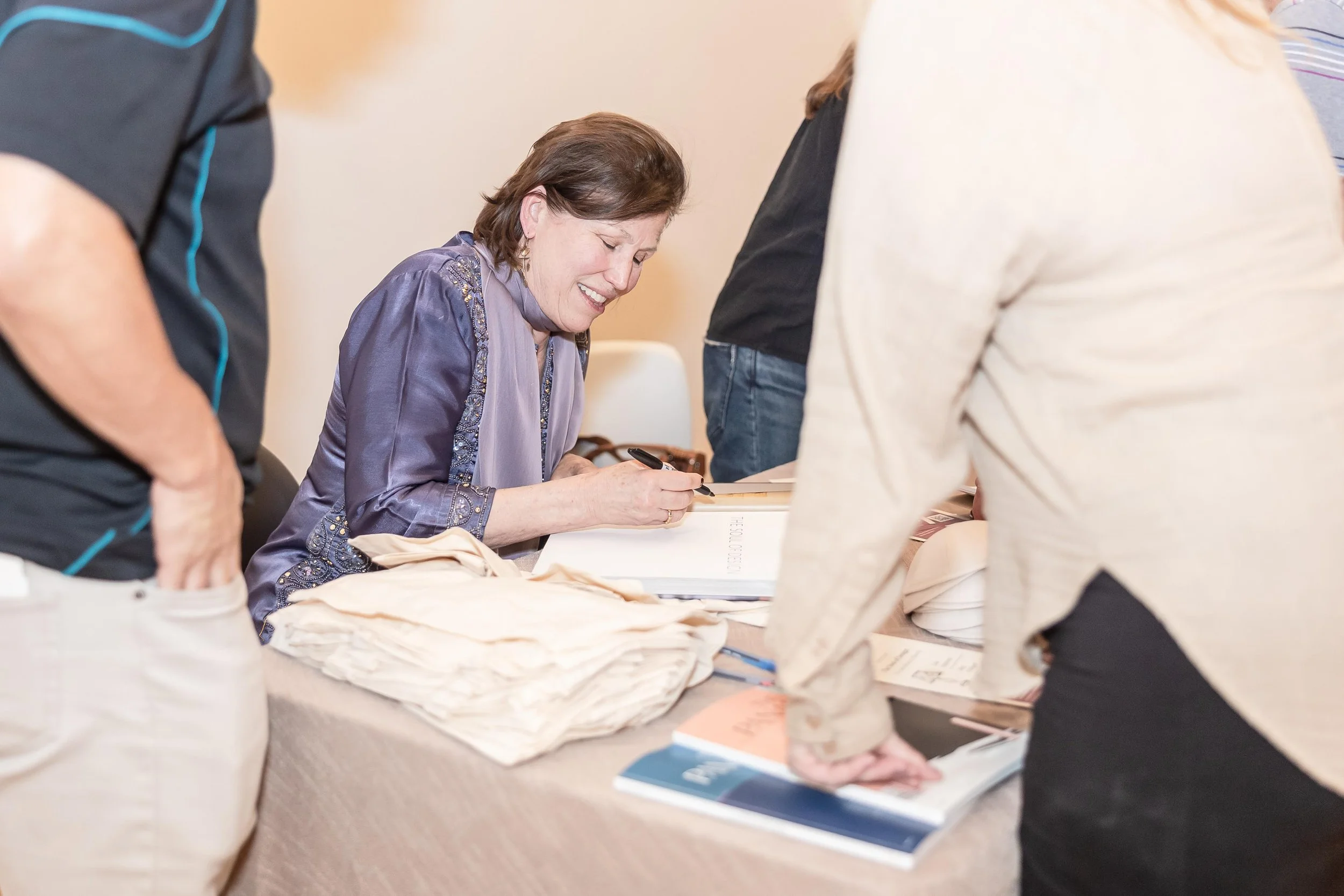 Village Talks #4-9841.jpg