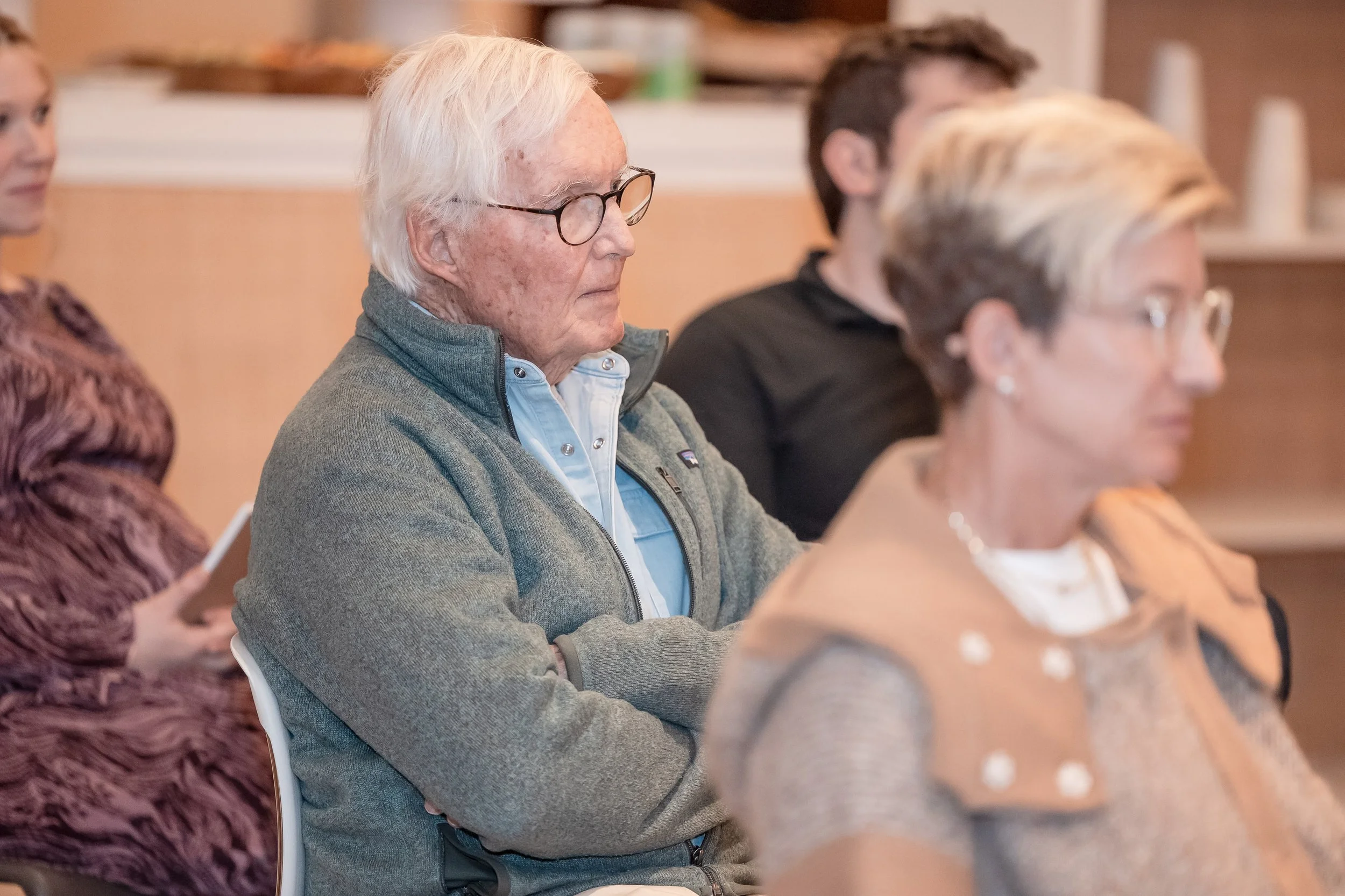 Village Talks #3-8922.jpg