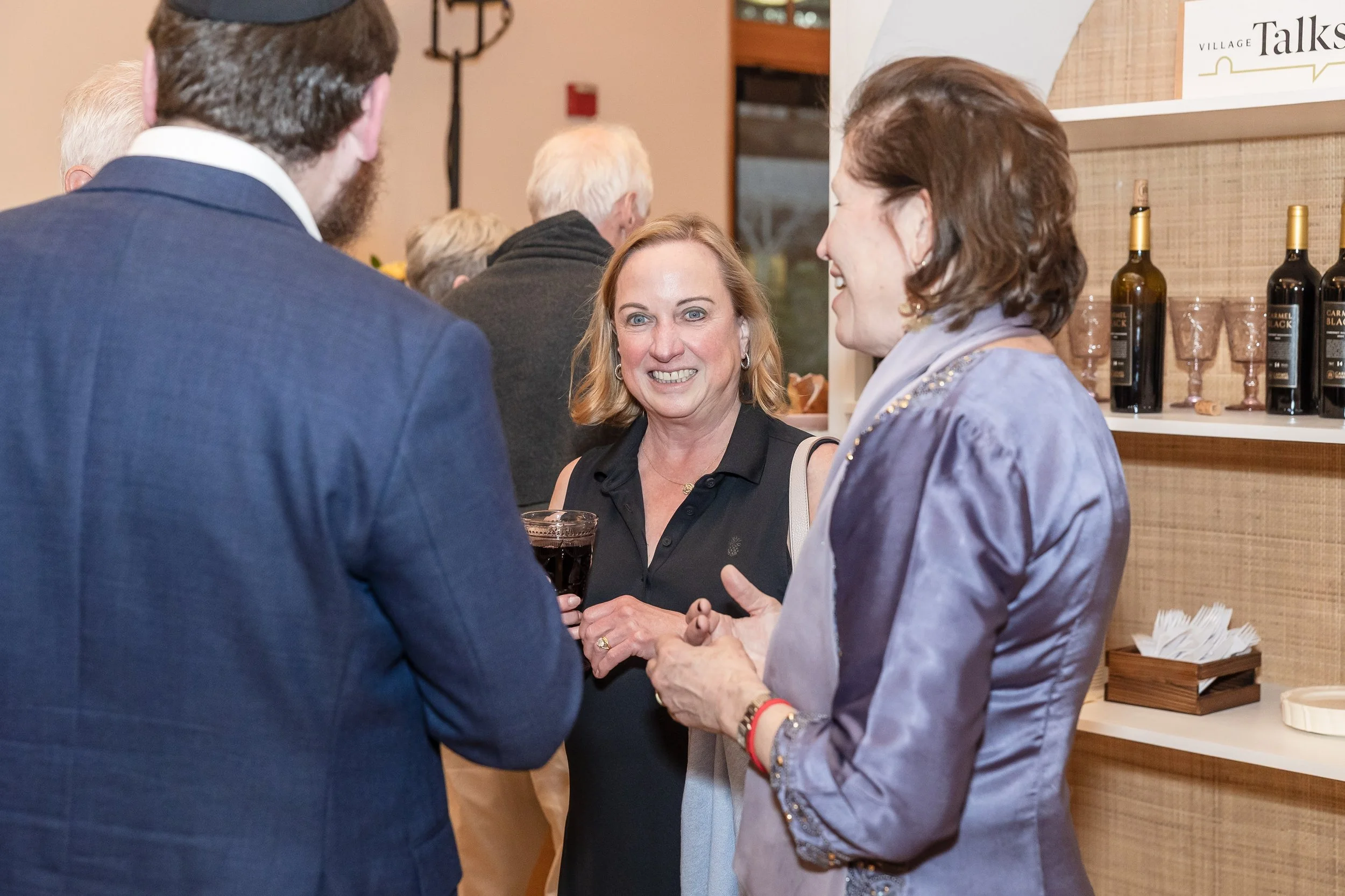 Village Talks #4-9257.jpg