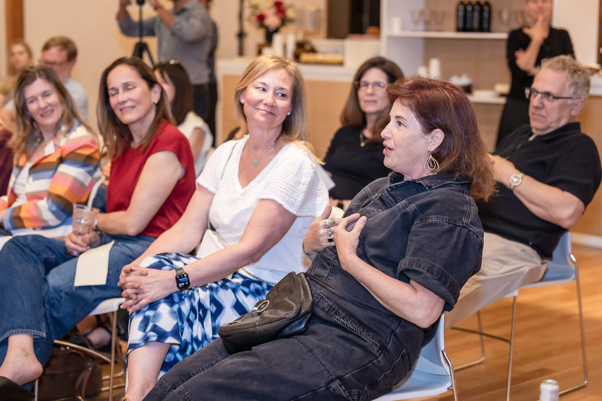 Village Talks #4-9578.jpg