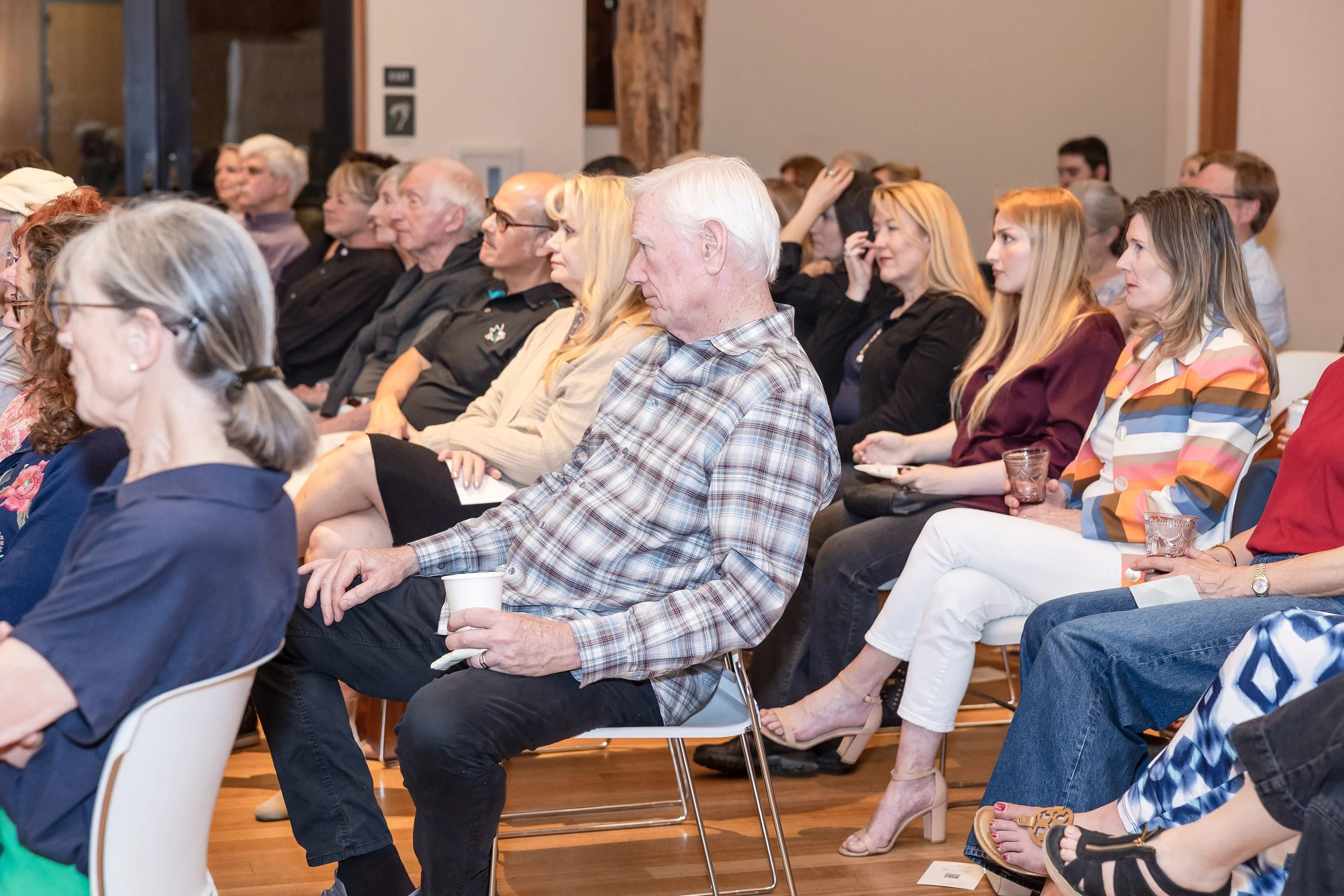 Village Talks #4-9397.jpg