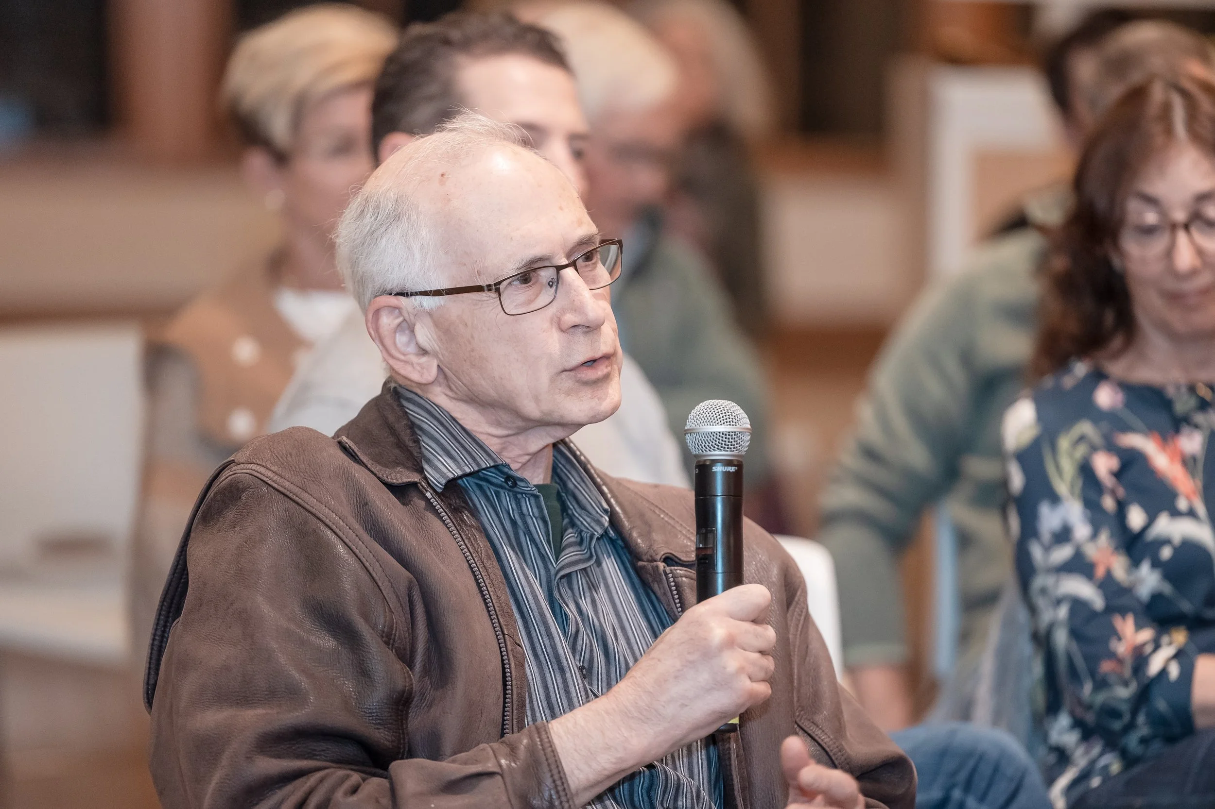 Village Talks #3-8912.jpg