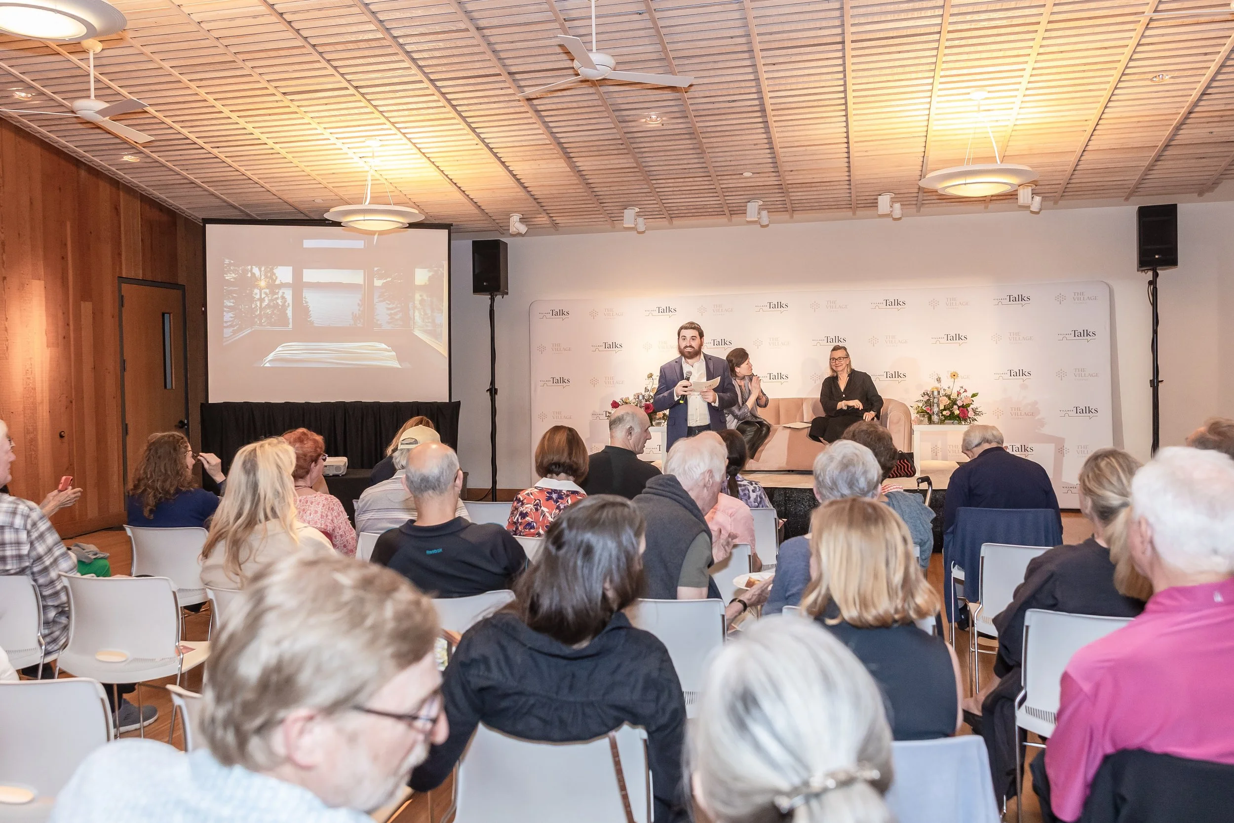 Village Talks #4-9303.jpg