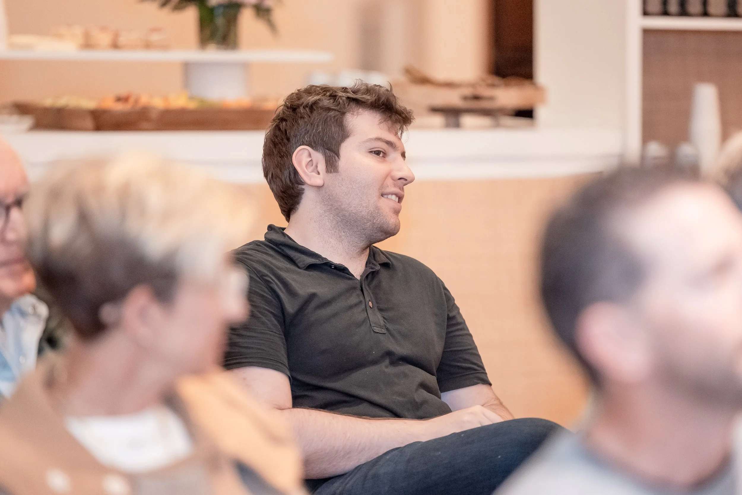 Village Talks #3-8921.jpg