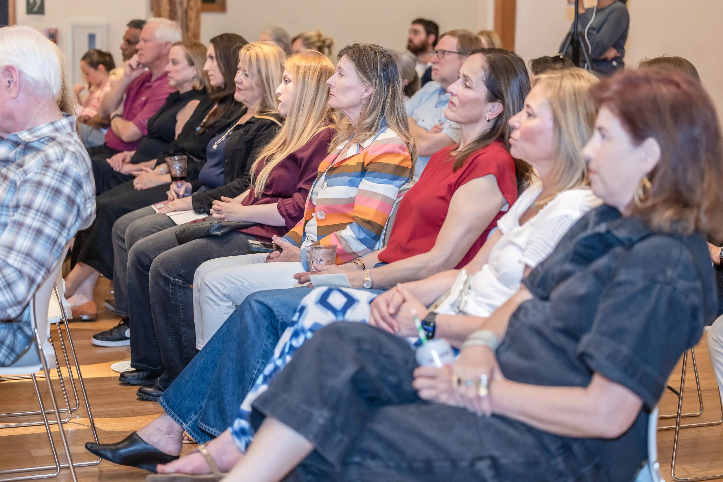 Village Talks #4-9476.jpg