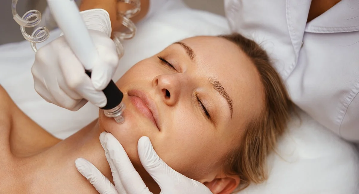 What Is A HydroDermabrasion Facial & What To Expect — ME SPA
