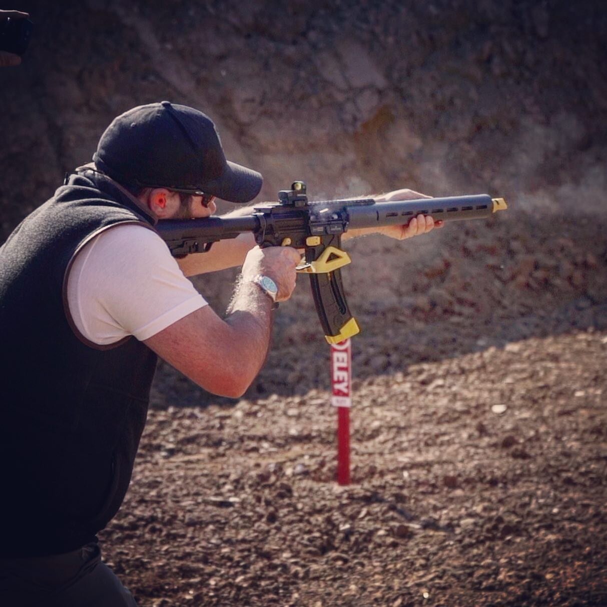 Rocking the Magload Battle Arms for the Yeaveley Speed Steels 😍

#shooting #practicalshooting #speedsteels #eley #magload #teammagload #englishshooting #gun #guns #gunporn #instagun #gunsuk #gunsofinstagram #gunsoftheuk #pewpew #pewpewlife #gunsdail