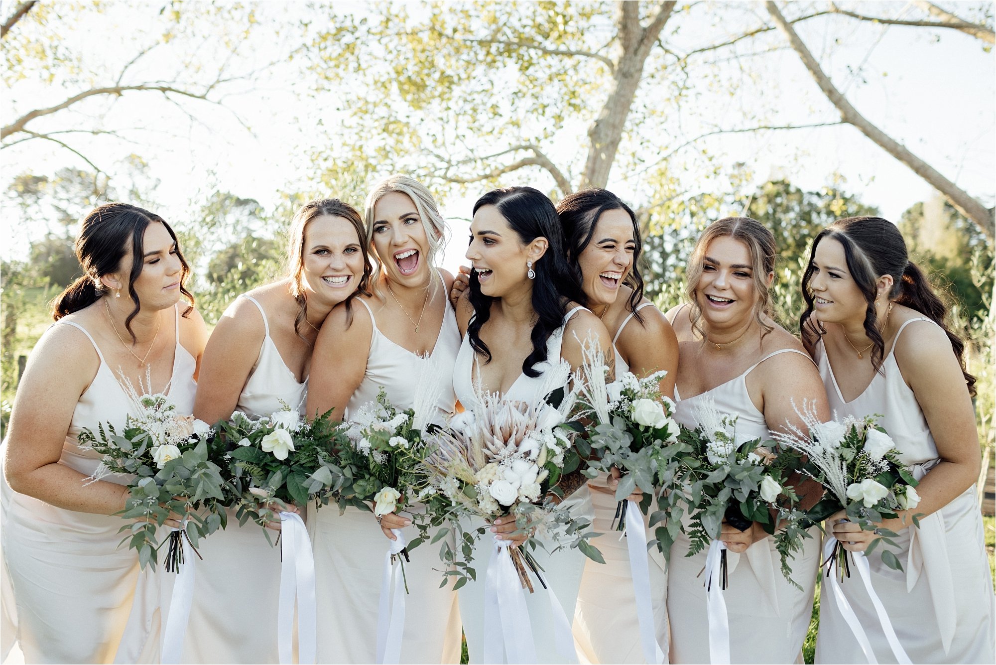  bridesmaids with flowers 
