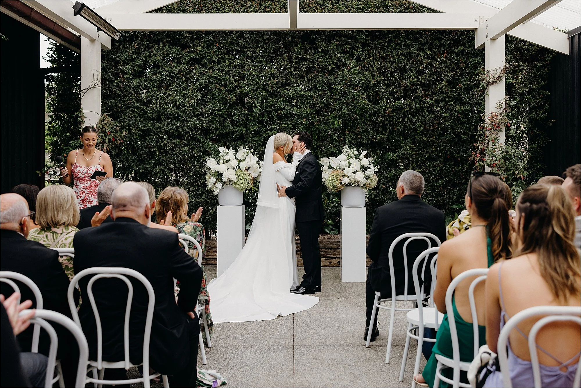 Mudbrick_Waiheke_Wedding_0027.jpg