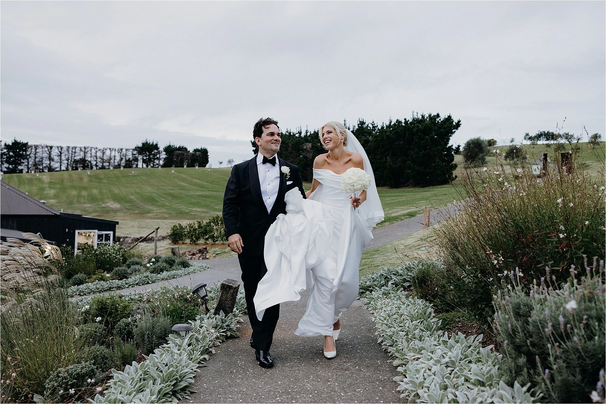 Waiheke Wedding // Poppy &amp; Tim