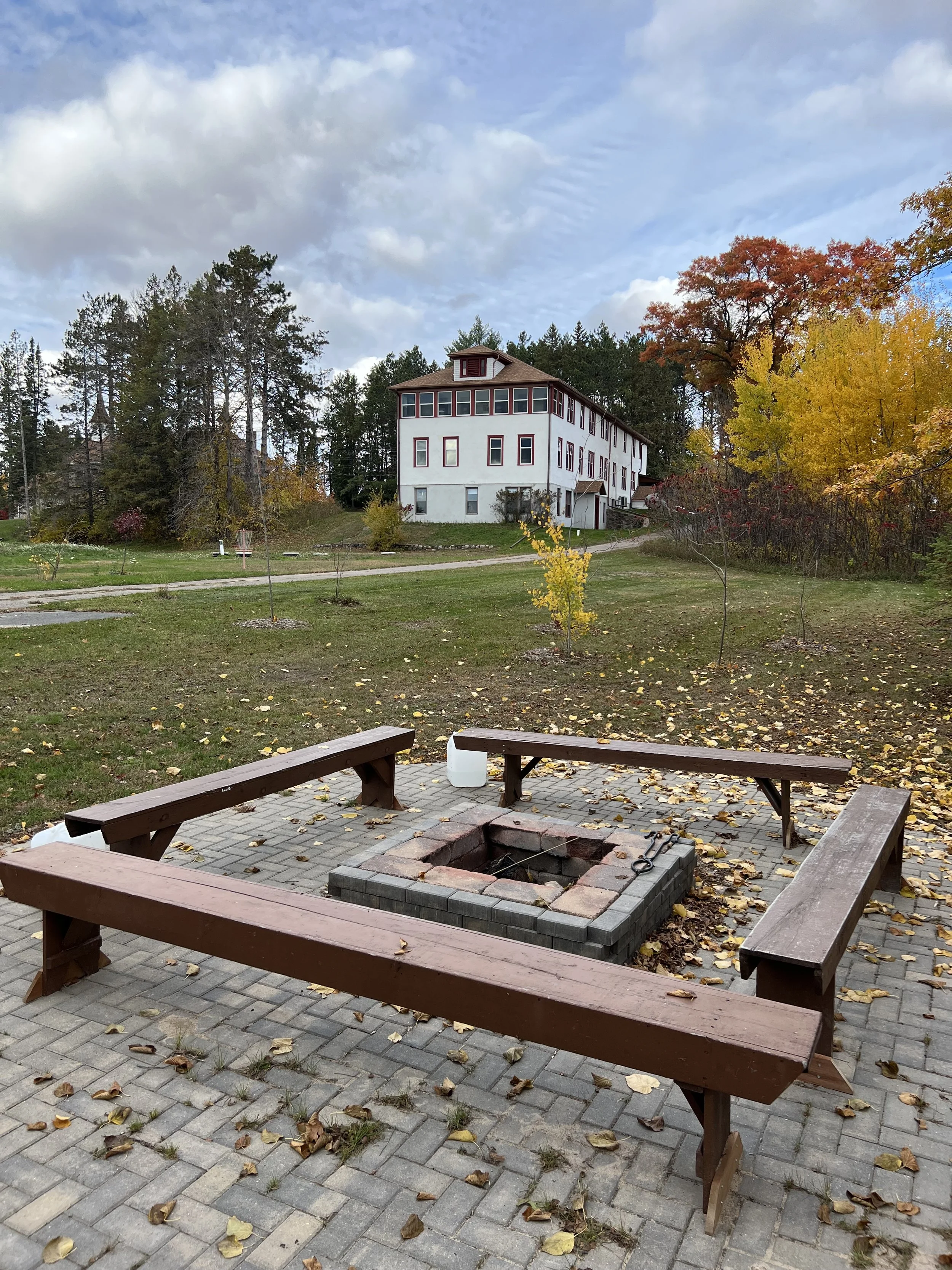Firepit - 
Perfect for campfire circles, roasting marshmallows, and stargazing. Firewood provided.