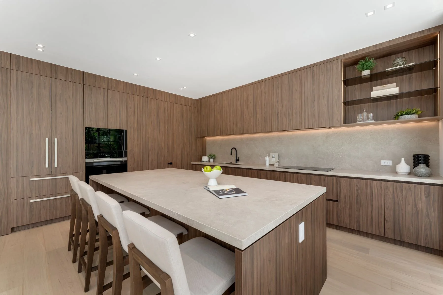 3352 Charles Ave_1oakstudios_16.jpg