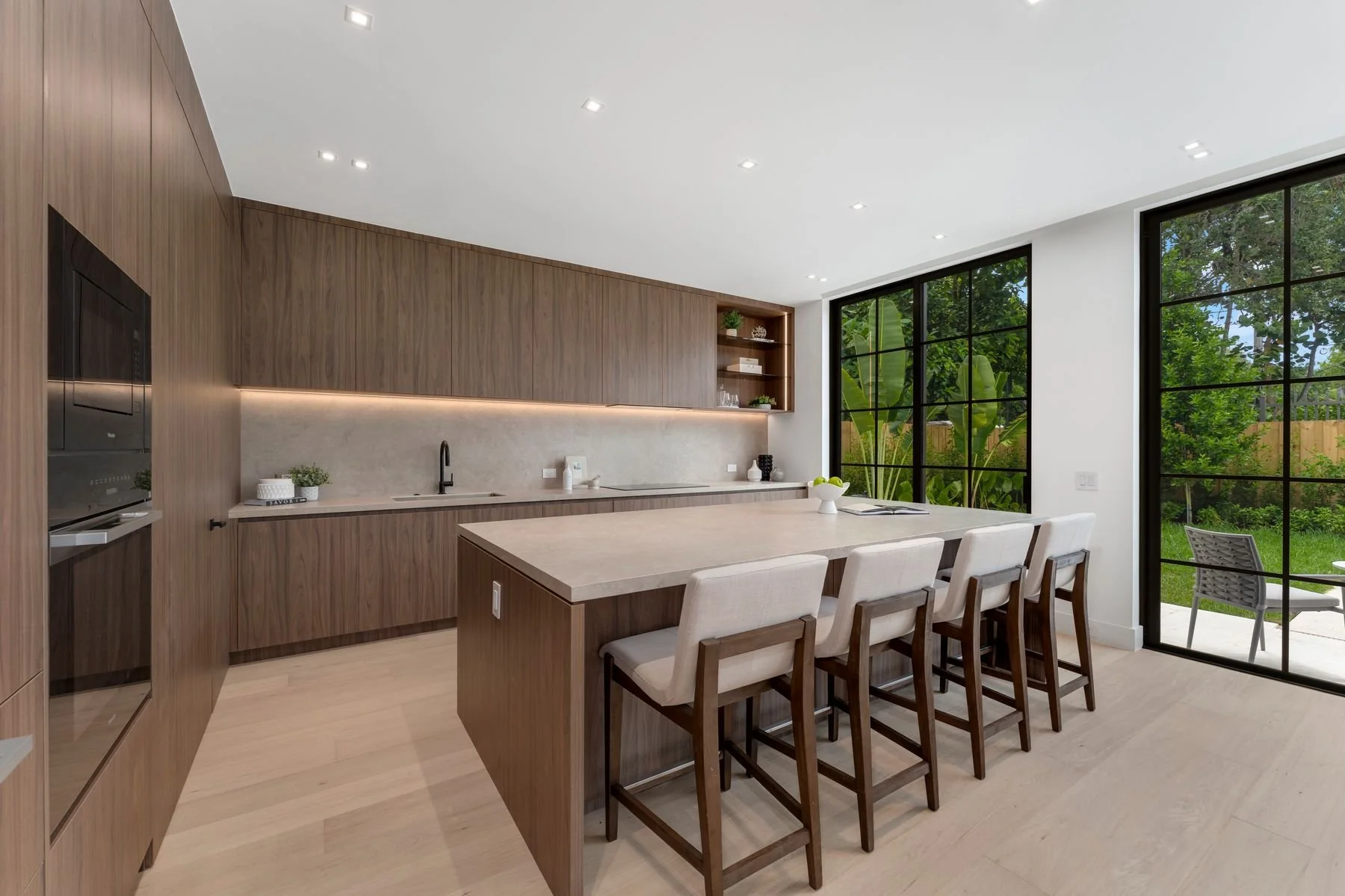 3352 Charles Ave_1oakstudios_13.jpg
