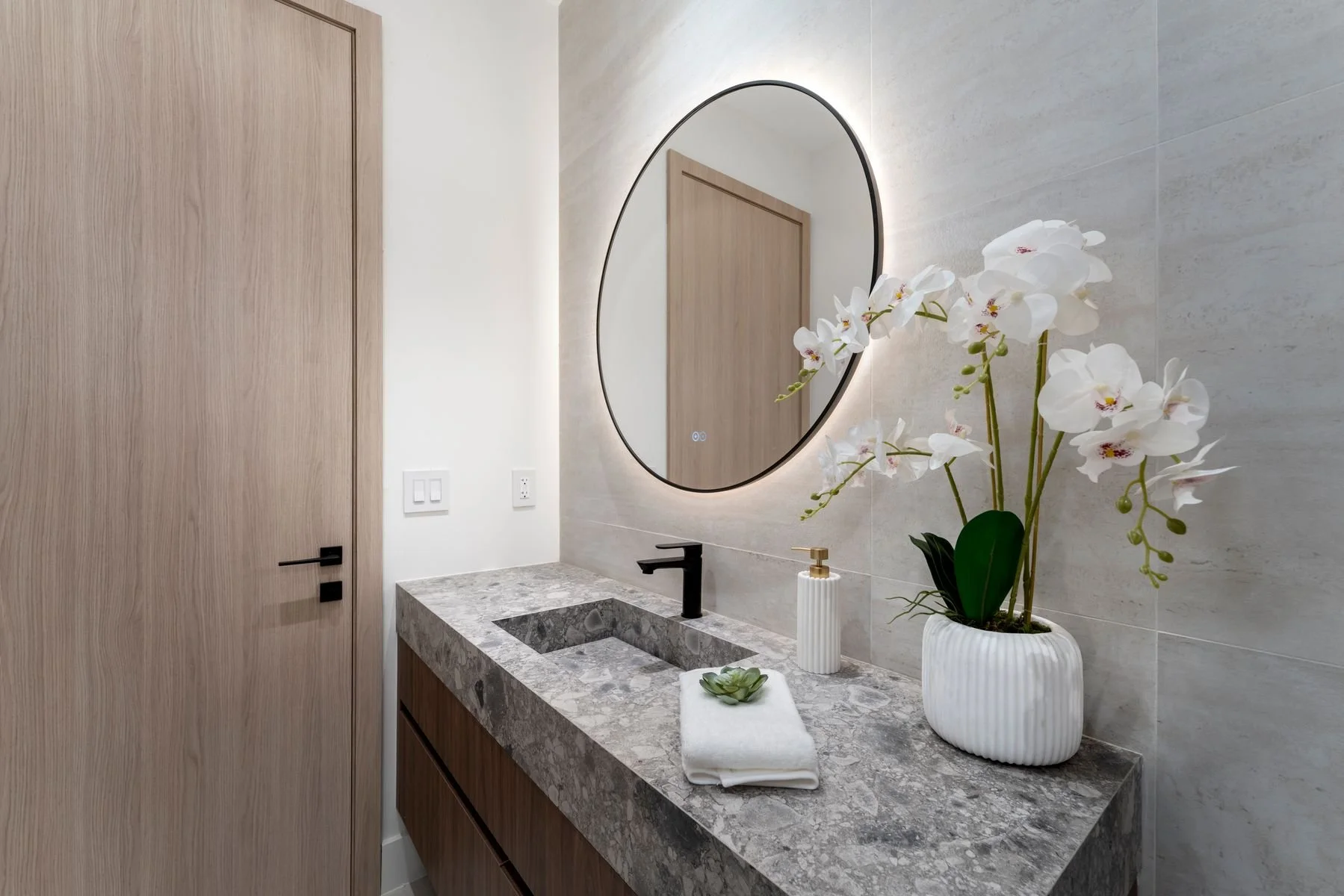 3352 Charles Ave_1oakstudios_30.jpg