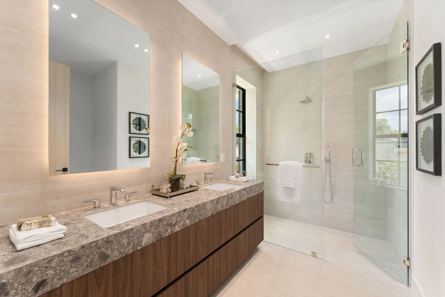 3352 Charles Ave_1oakstudios_37.jpg