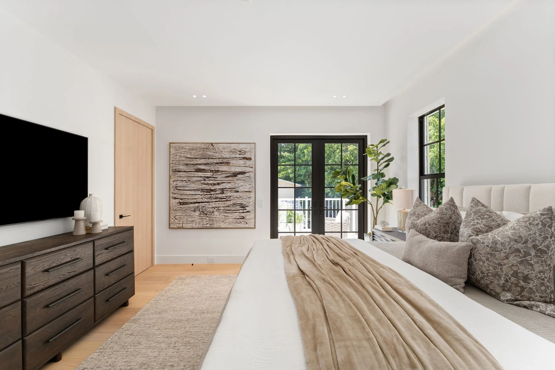 3352 Charles Ave_1oakstudios_35.jpg