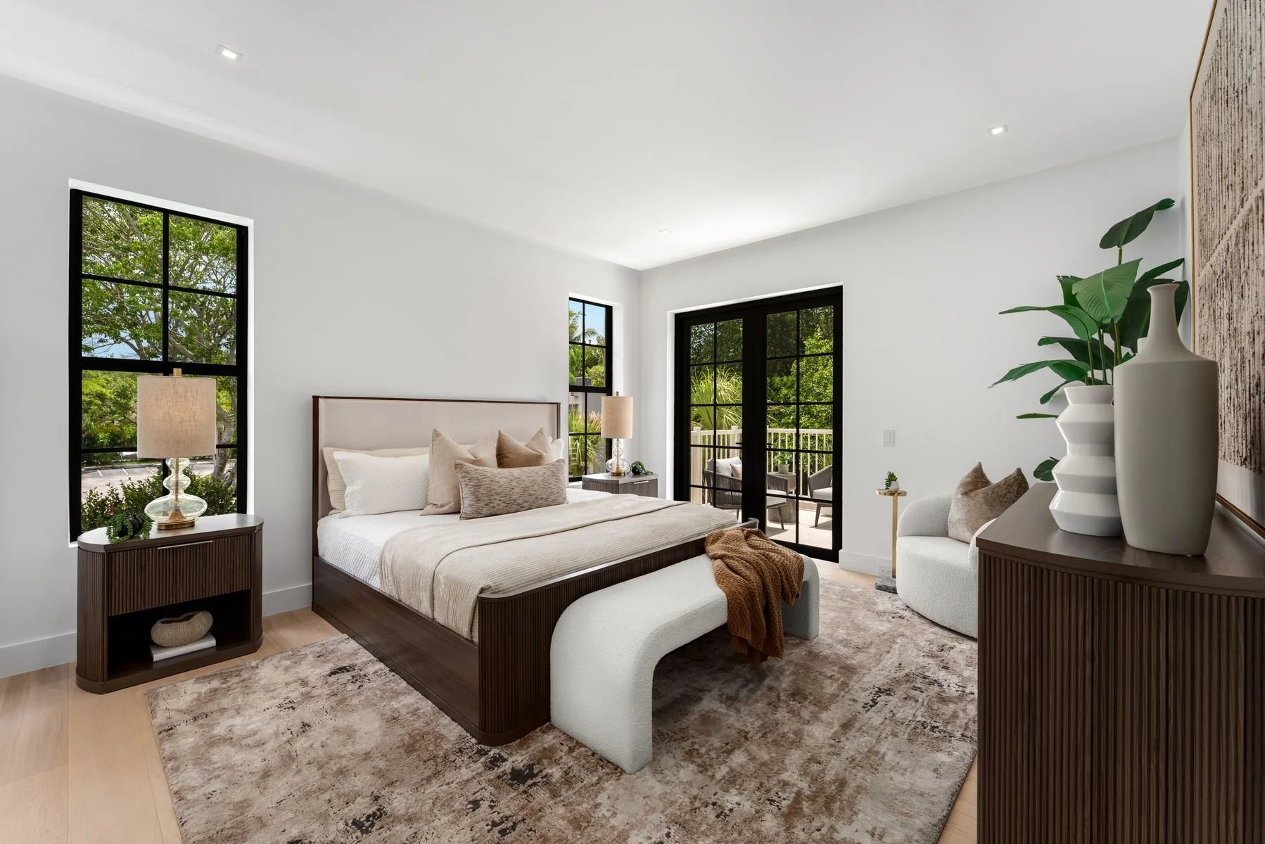 3372 Charles Ave_1oakstudios_18.jpg