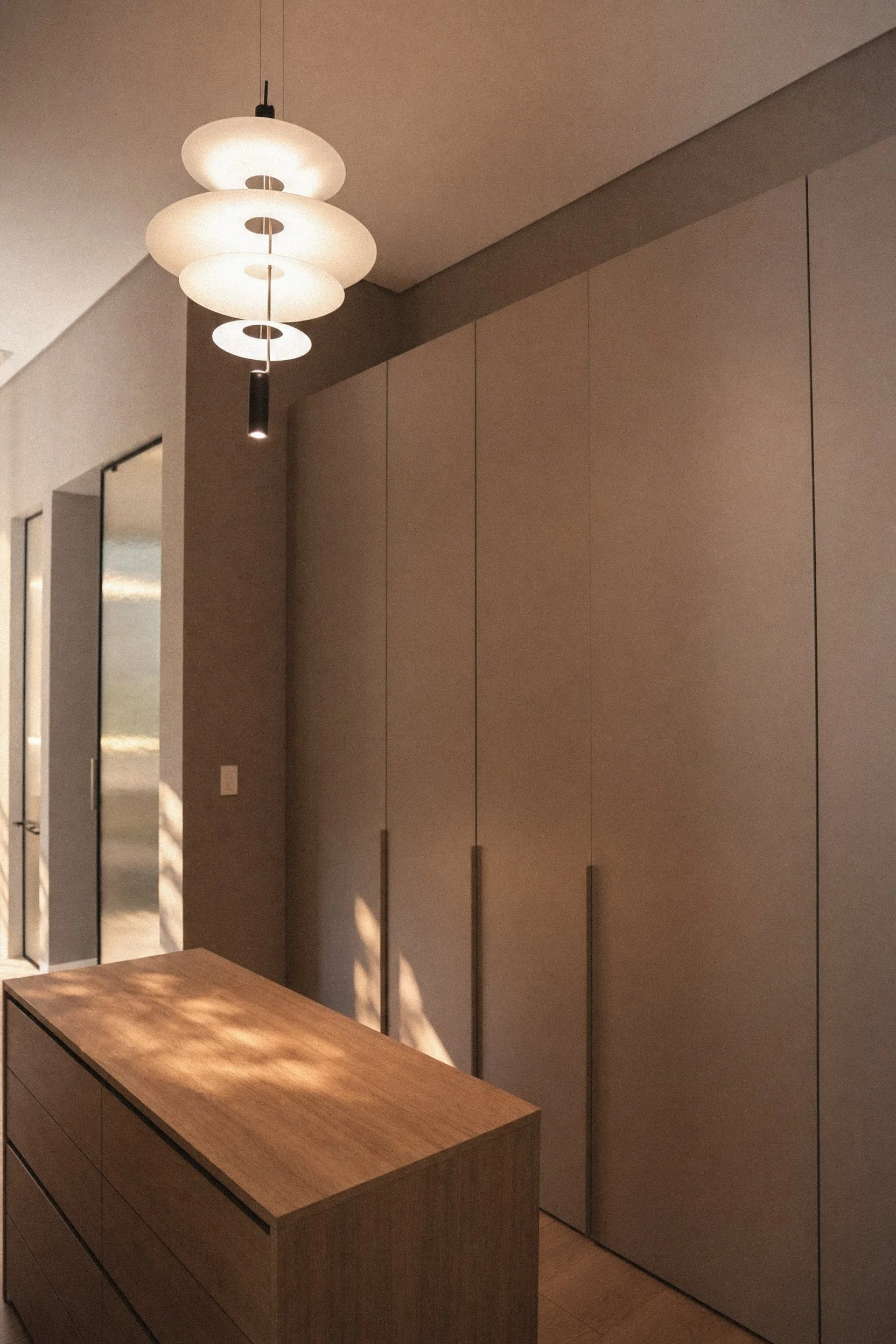wood-25-closet.jpg