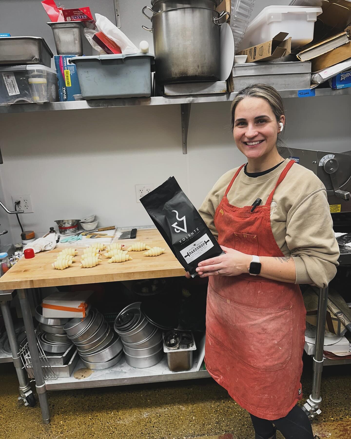 Have you guys met Ashley over at @bakeshopmodesto? If you haven&rsquo;t, you&rsquo;re missing out! The baked goods are phenomenal and she exclusively serves Volente coffee!! Head on over there to try the s&rsquo;mores cookie and get a cup of freshly 