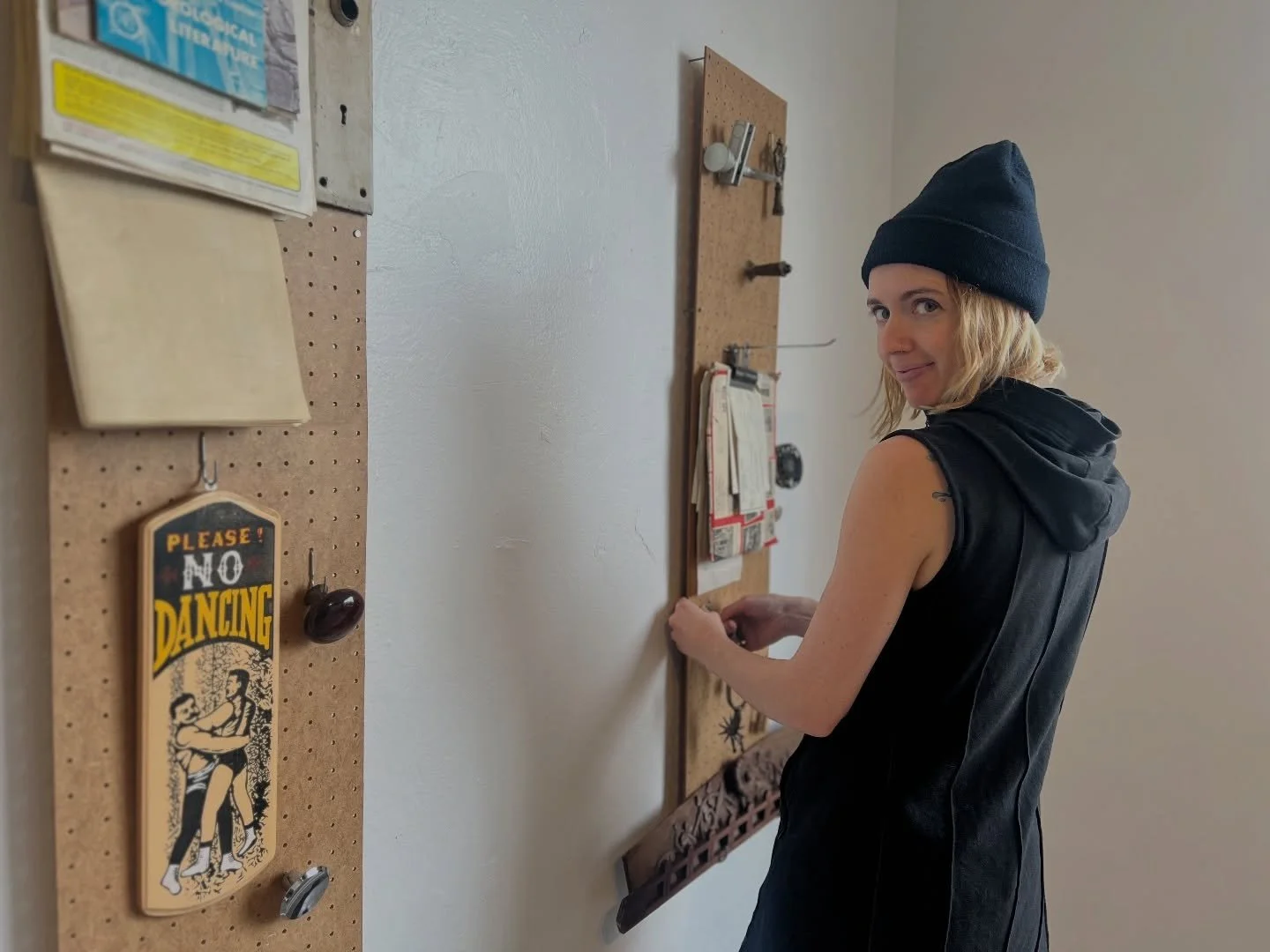 Altruistic Nostalgia is coming to life in the @savagemysticart gallery for the month of December. 

An immersive, site-responsive installation that critically examines nostalgia as both a tool of empowerment and a mechanism of control in contemporary