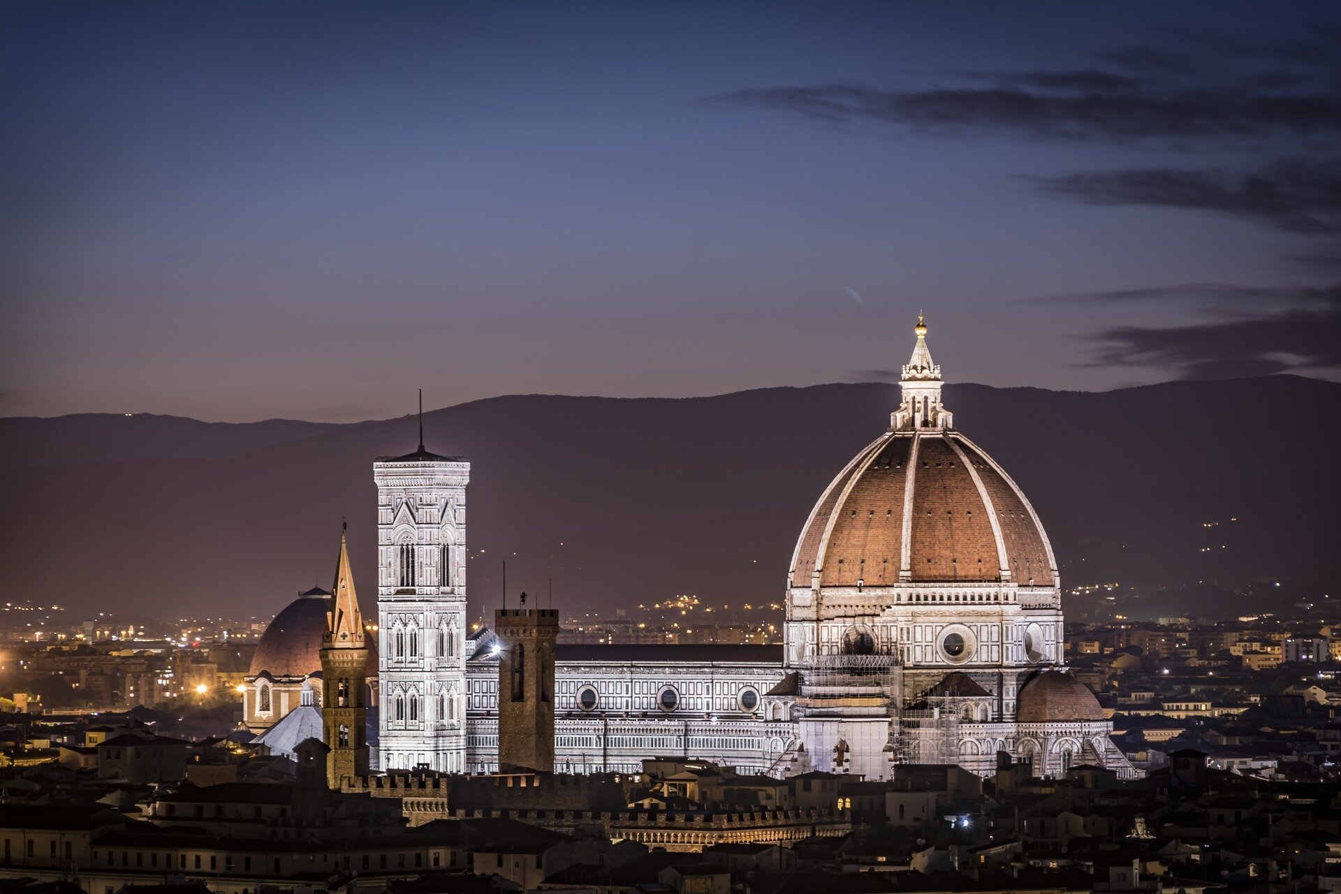 florence-cathedral-4069756_1920.jpg