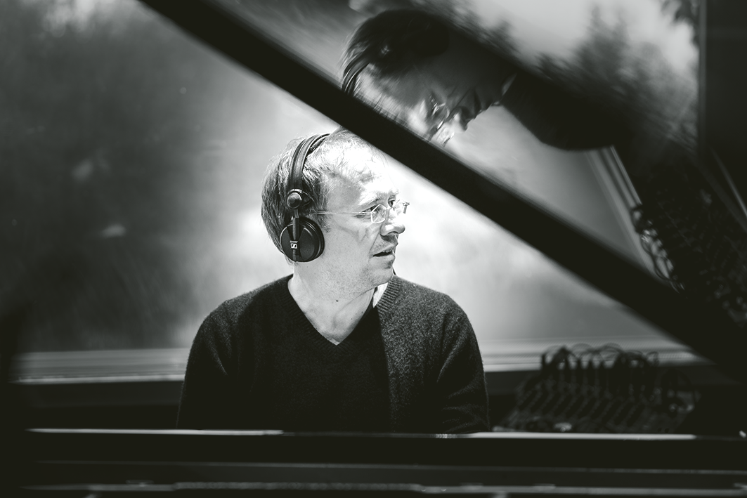 sg003-05_piano.png
