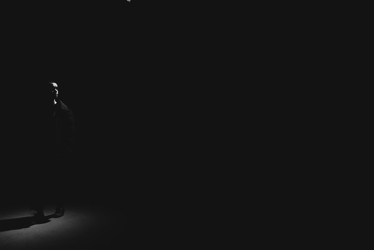 Light_i_2.jpg