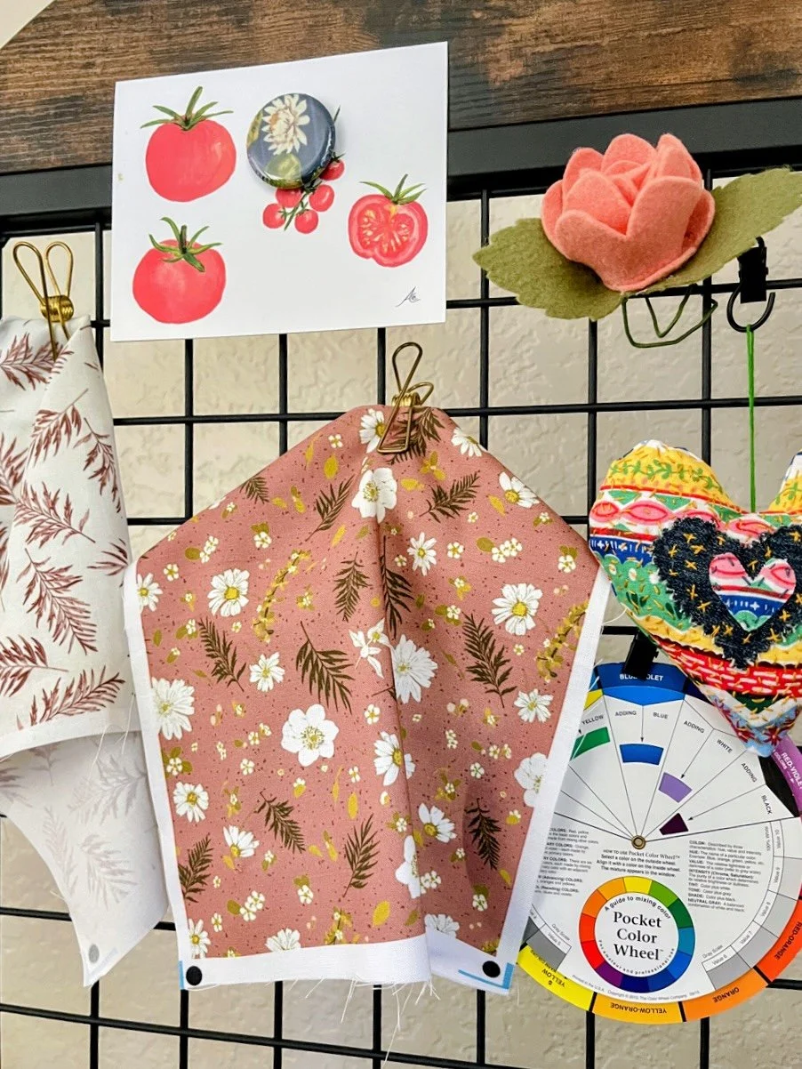 What is Spoonflower?

@spoonflower is an online platform that prints fabric only when someone orders it, using designs from independent artists, like me.

There is no pre-made stock.
No leftover inventory.
No mass production.

You choose the design.
