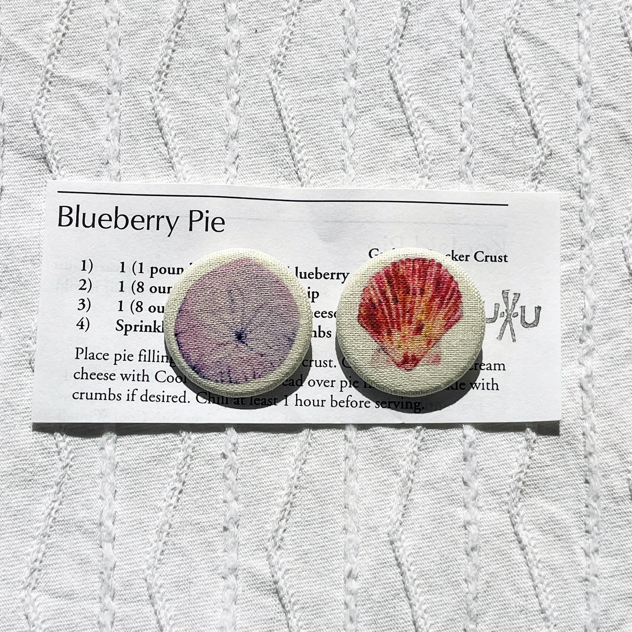 Fabric Pin From Watercolors Print: Art in Miniature, Sandollar and Shell
