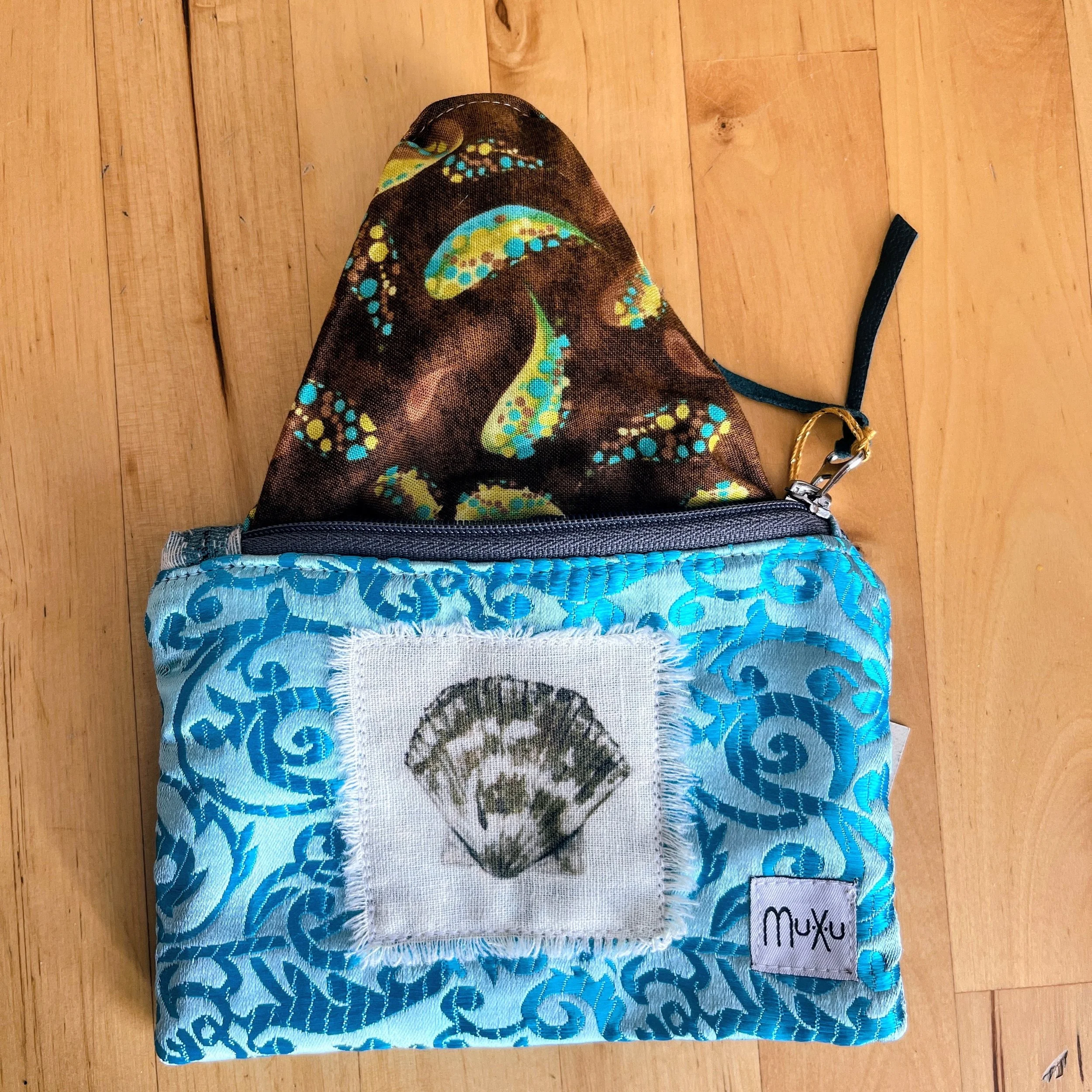 Handmade Zipper Pouch with Watercolors Print: Calico Scallop
