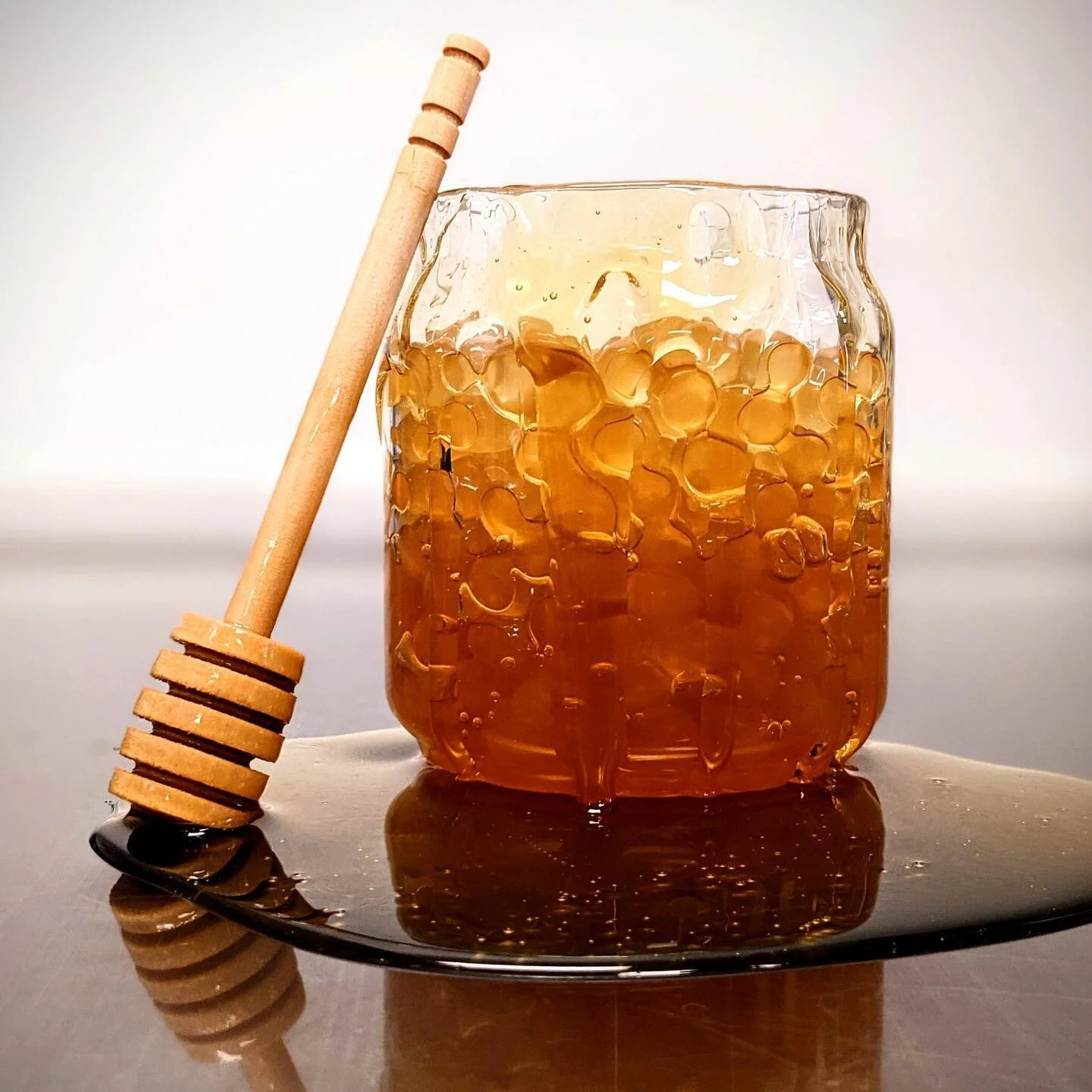 💛Hello Sunshine!💛 
Come in and try our honey bursting boba! And see what the buzzz has been about! 🐝🍯

#denverfoodscene #milehigheats #milehigheatsandsweets #denversmallbusiness #denverfoodie #littletoncolorado #coloradofoodie #denverlocal #denve